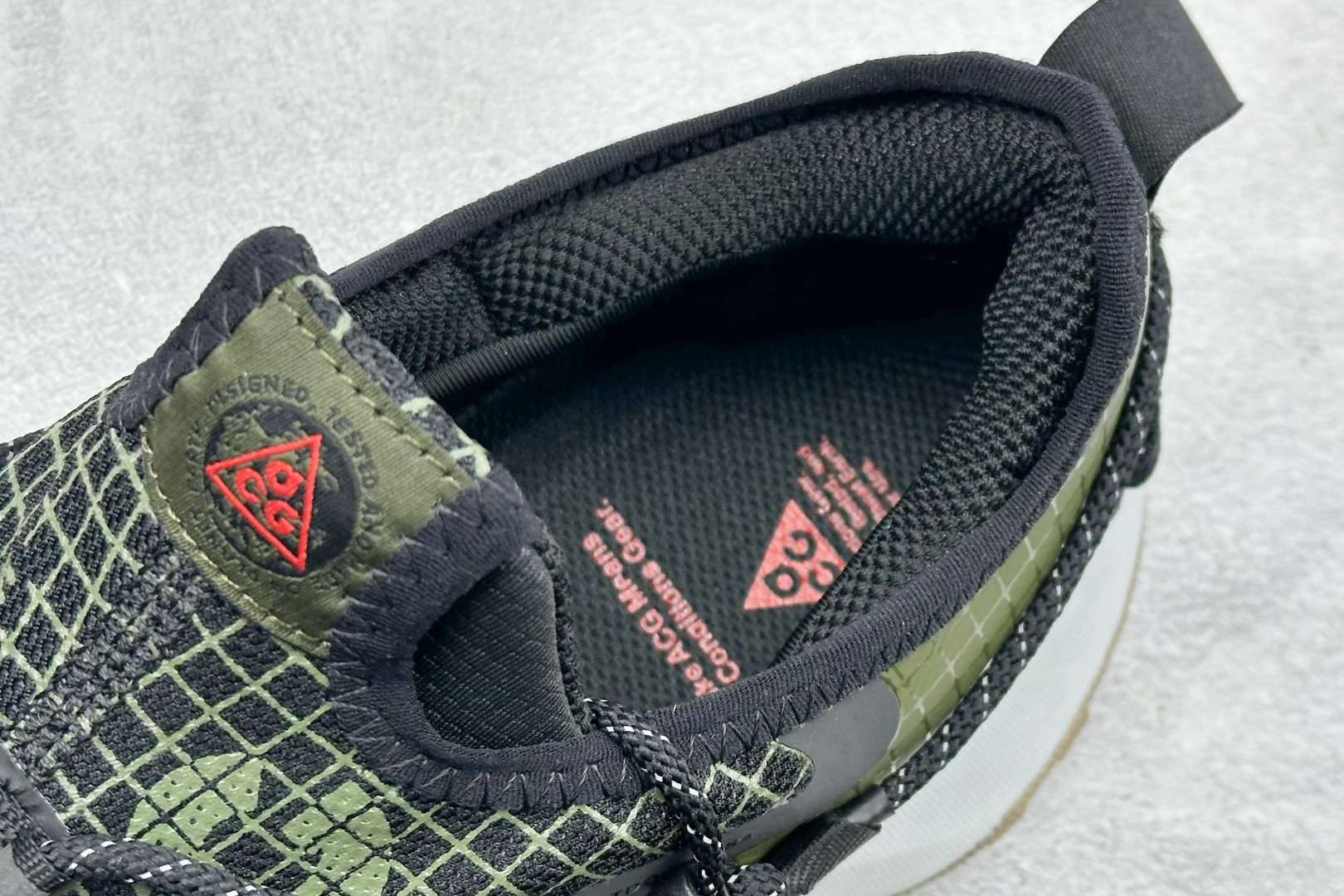 180 Nike ACG Mountain Fly Low GTX SE 减震防滑耐磨防水 低帮帮户外功能鞋 DD9334-300