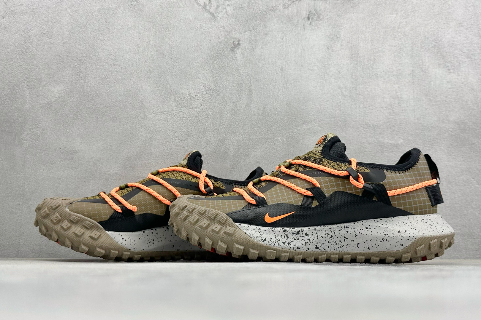 180 Nike ACG Mountain Fly Low GTX SE 减震防滑耐磨防水 低帮帮户外功能鞋 DD2861-200