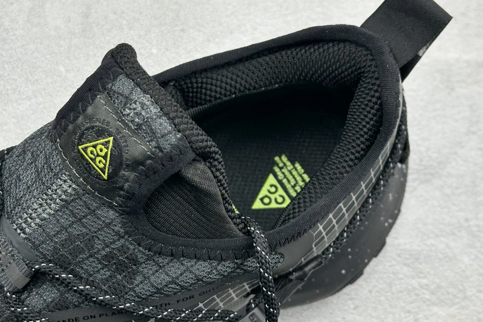 180 Nike ACG Mountain Fly Low GTX SE 减震防滑耐磨防水 低帮帮户外功能鞋 DD2861-002