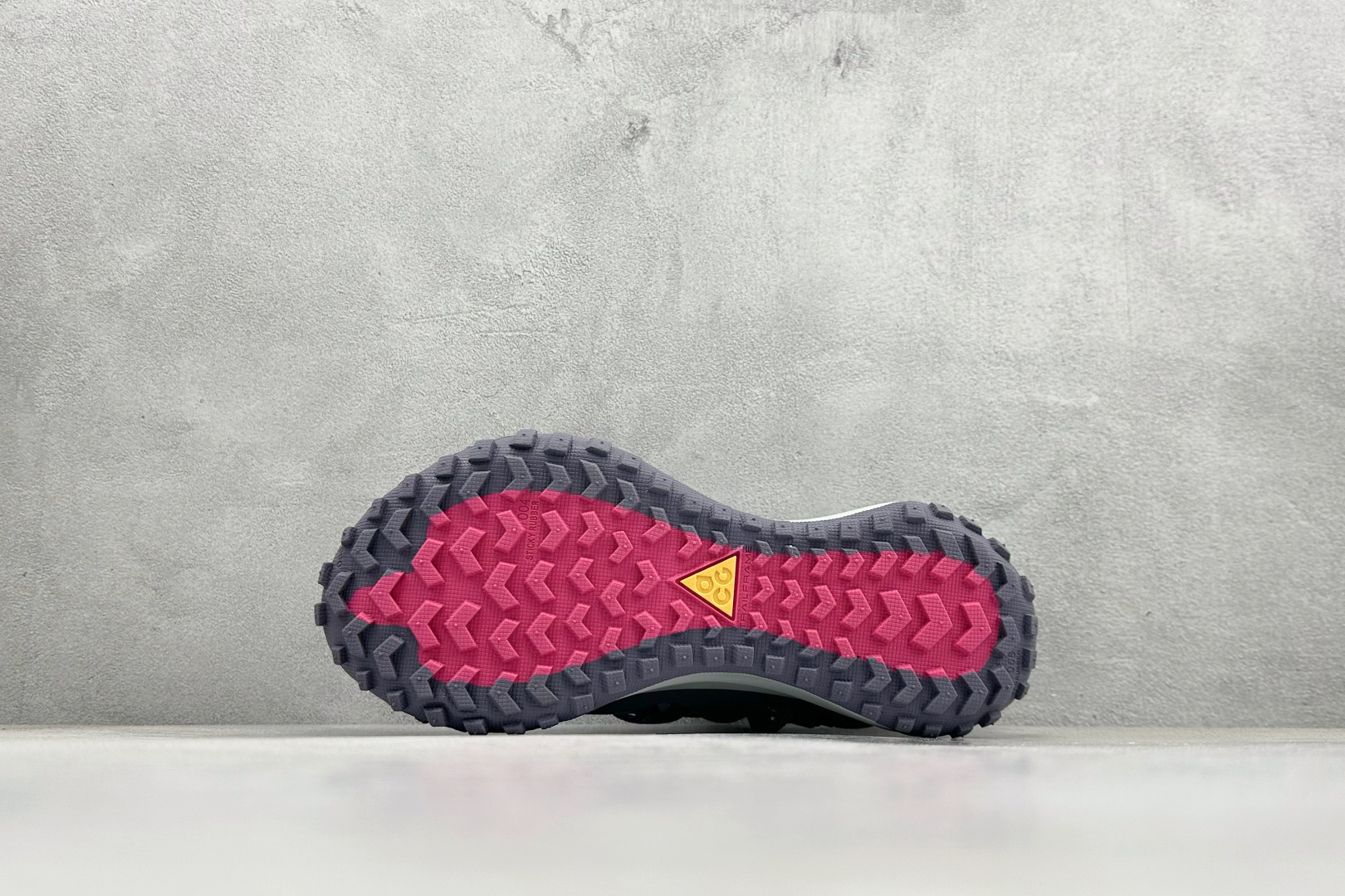 180 Nike ACG Mountain Fly Low GTX SE 减震防滑耐磨防水 低帮帮户外功能鞋 DQ1979-500