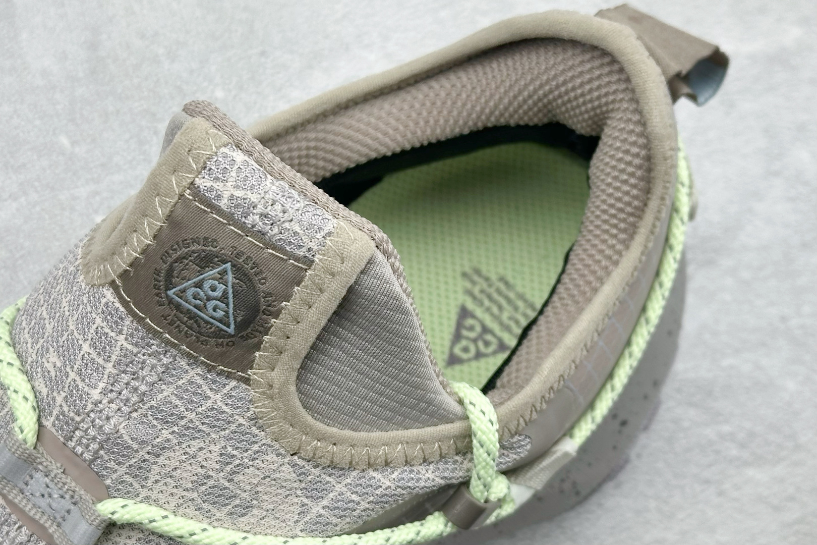 180 Nike ACG Mountain Fly Low GTX SE 减震防滑耐磨防水 低帮帮户外功能鞋 IB7328-003