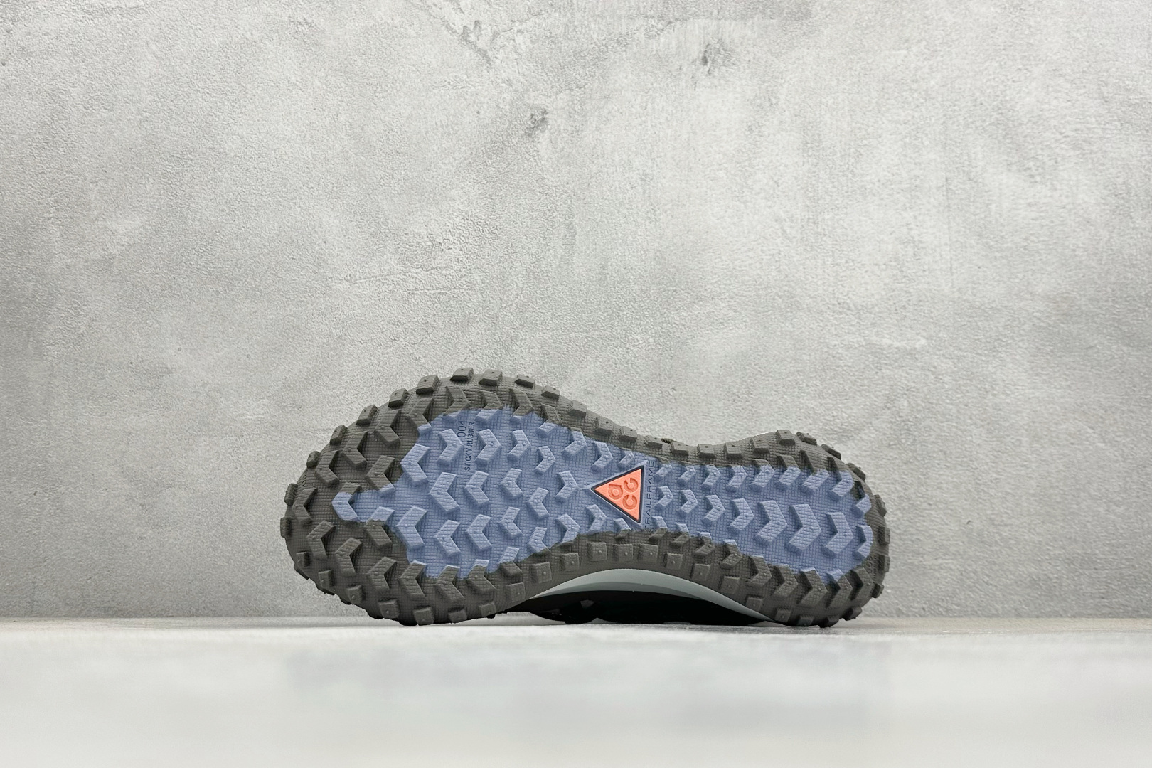 180 Nike ACG Mountain Fly Low GTX SE 减震防滑耐磨防水 低帮帮户外功能鞋 DQ1979-001