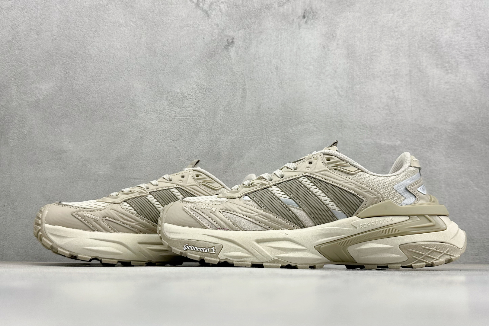 190 XS版AdidXLG StoEdge 阿迪复古透气休闲老爹鞋 JQ4088