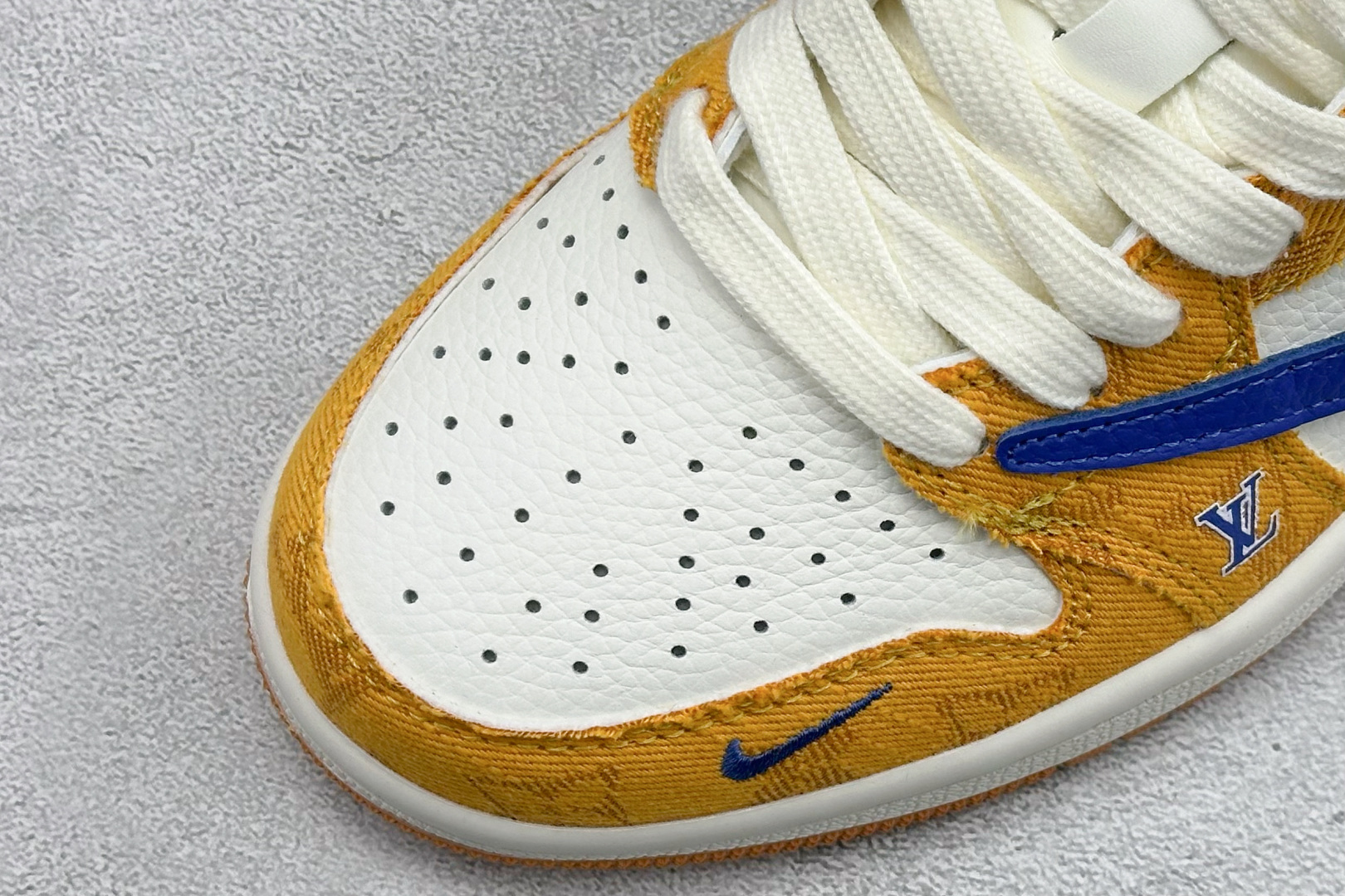 280 SC版Travis Scott x Fragment Design x Air Jordan 1 Low SP AJ1 乔1联名 黄蓝小雏菊 低帮文化休闲板鞋 DZ2688-001