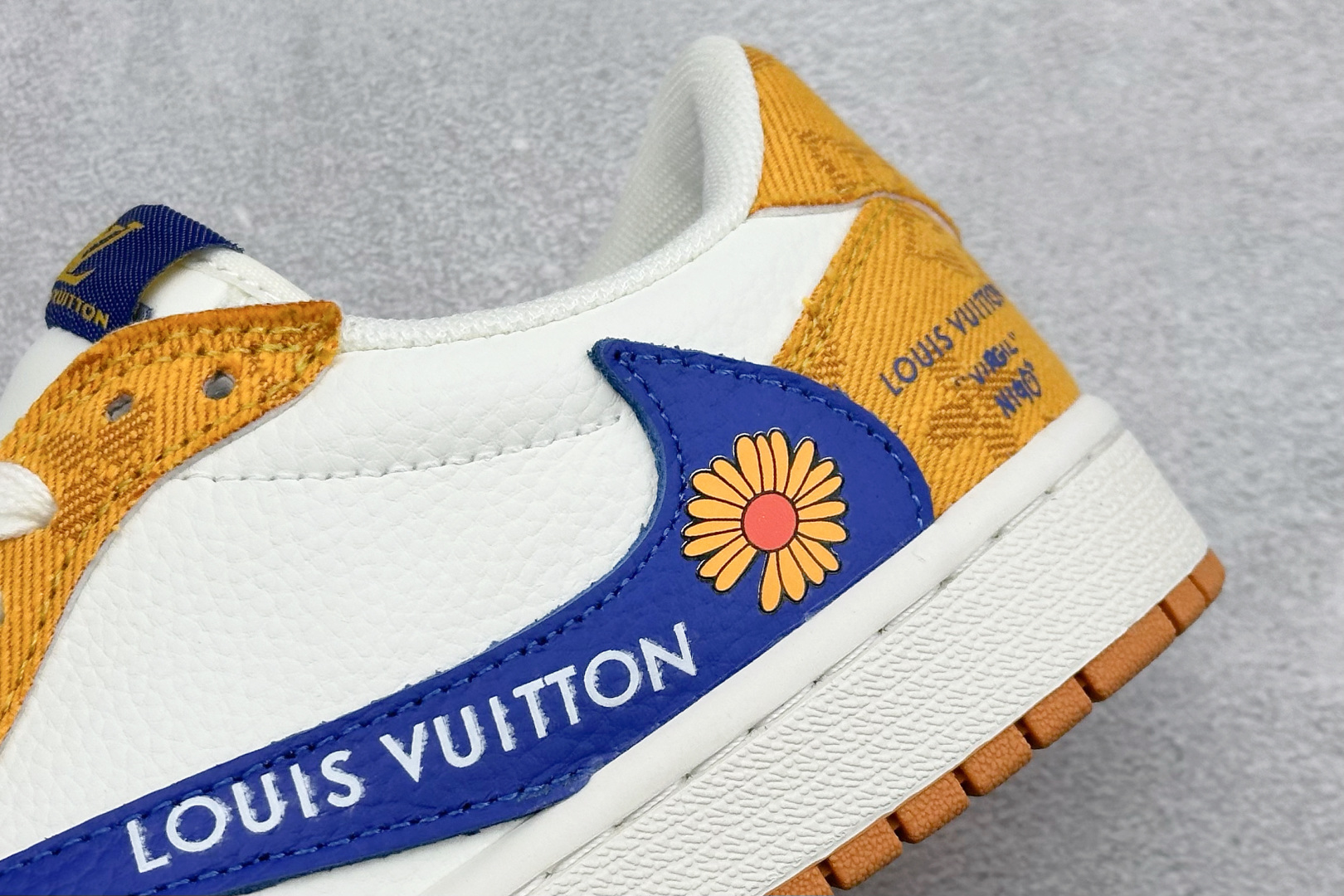 280 SC版Travis Scott x Fragment Design x Air Jordan 1 Low SP AJ1 乔1联名 黄蓝小雏菊 低帮文化休闲板鞋 DZ2688-001