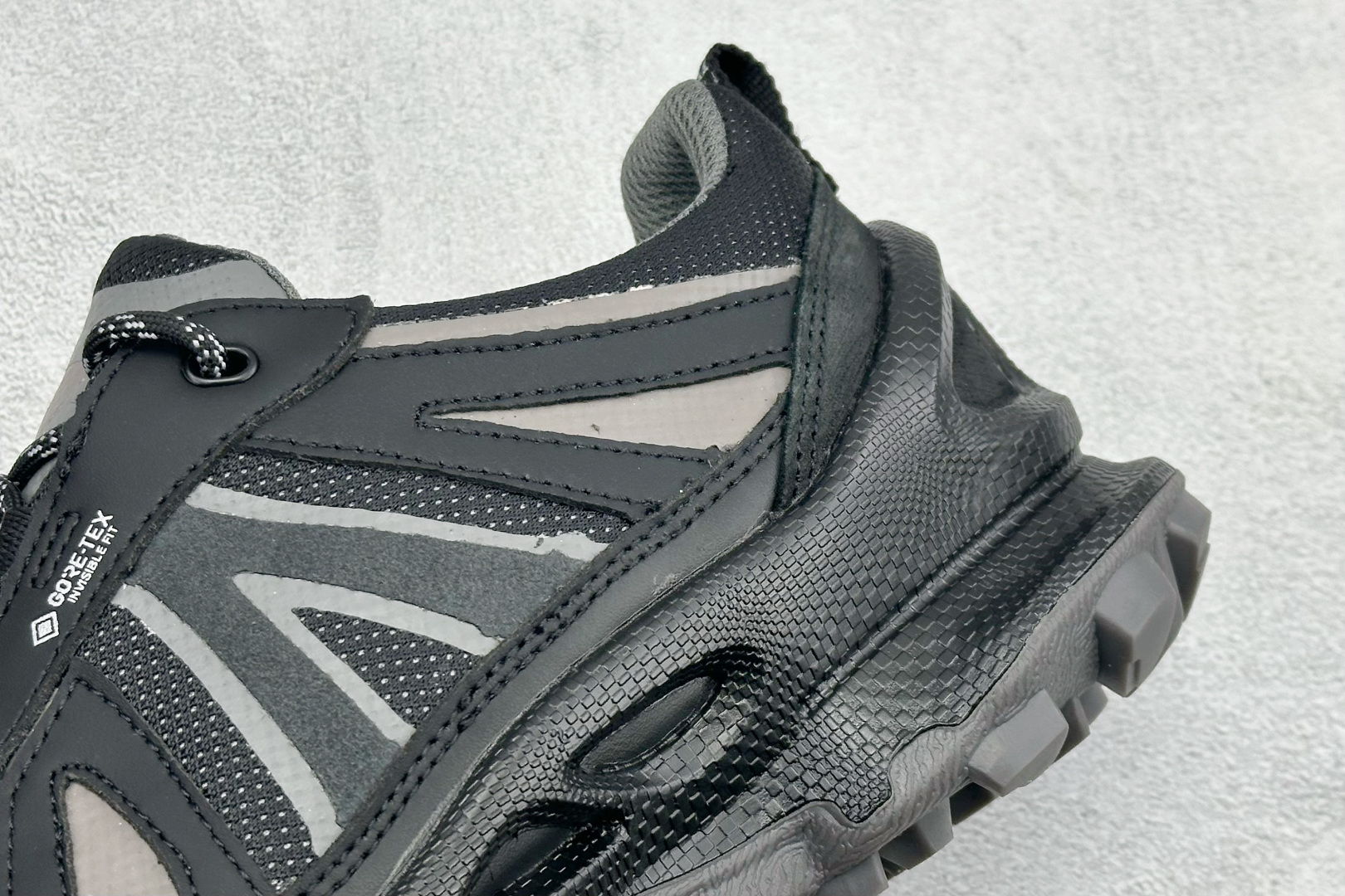 300 ECCo爱步BIOMC踪迹系列2025新款户外健步运动鞋 803464-51094