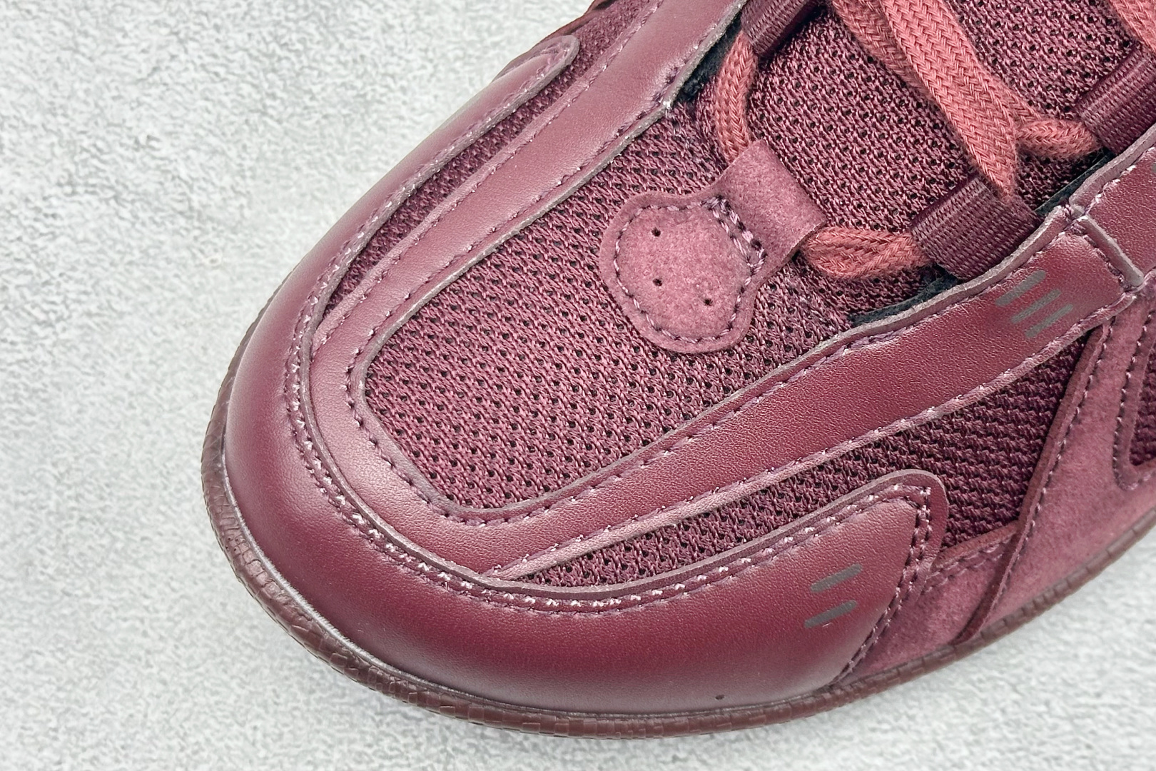 200 ECCO爱步运动休闲鞋 轻便缓震跑步鞋 802433-61425