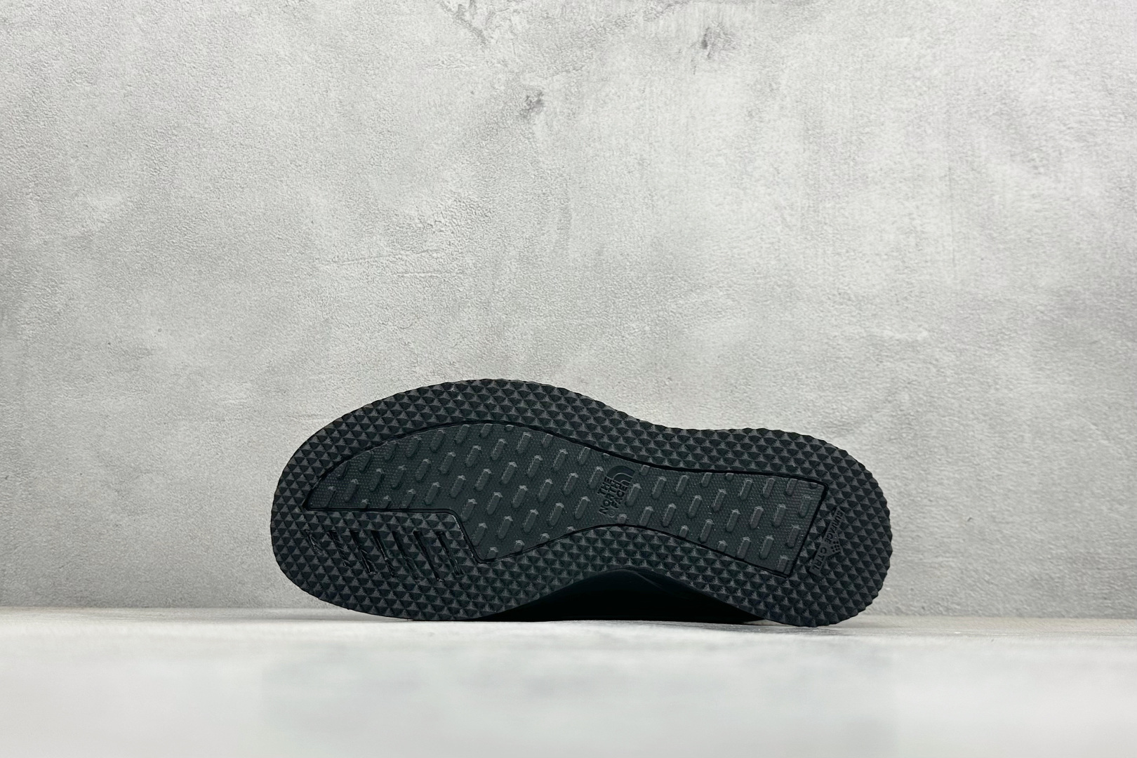 220 北面THE NORTH FACE Nse 舒适百搭 减震 低帮 生活休闲鞋 NF0A7W4PEOT1-090