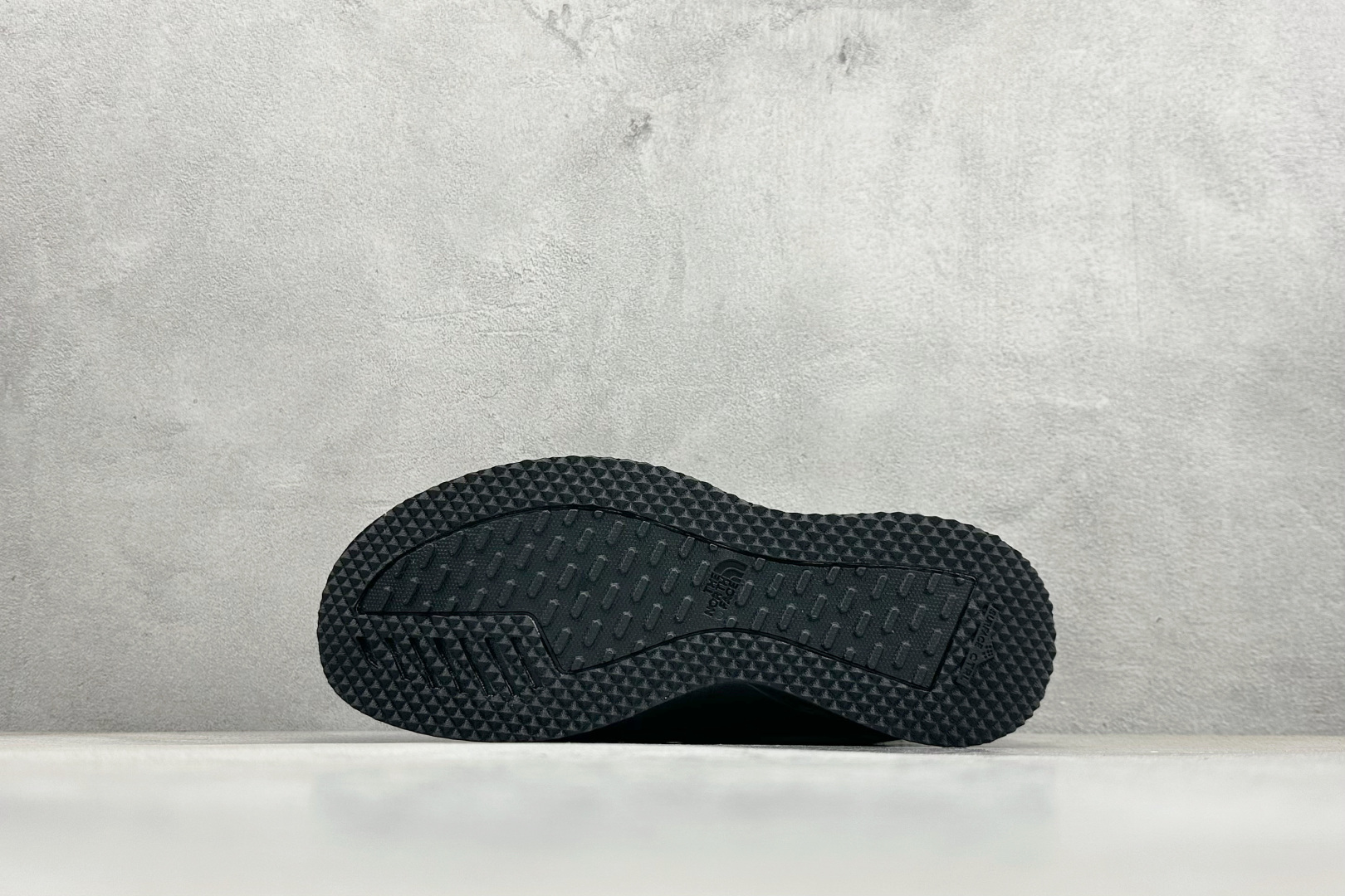 220 北面THE NORTH FACE Nse 舒适百搭 减震 低帮 生活休闲鞋 NF0A7W4PWTQ-090