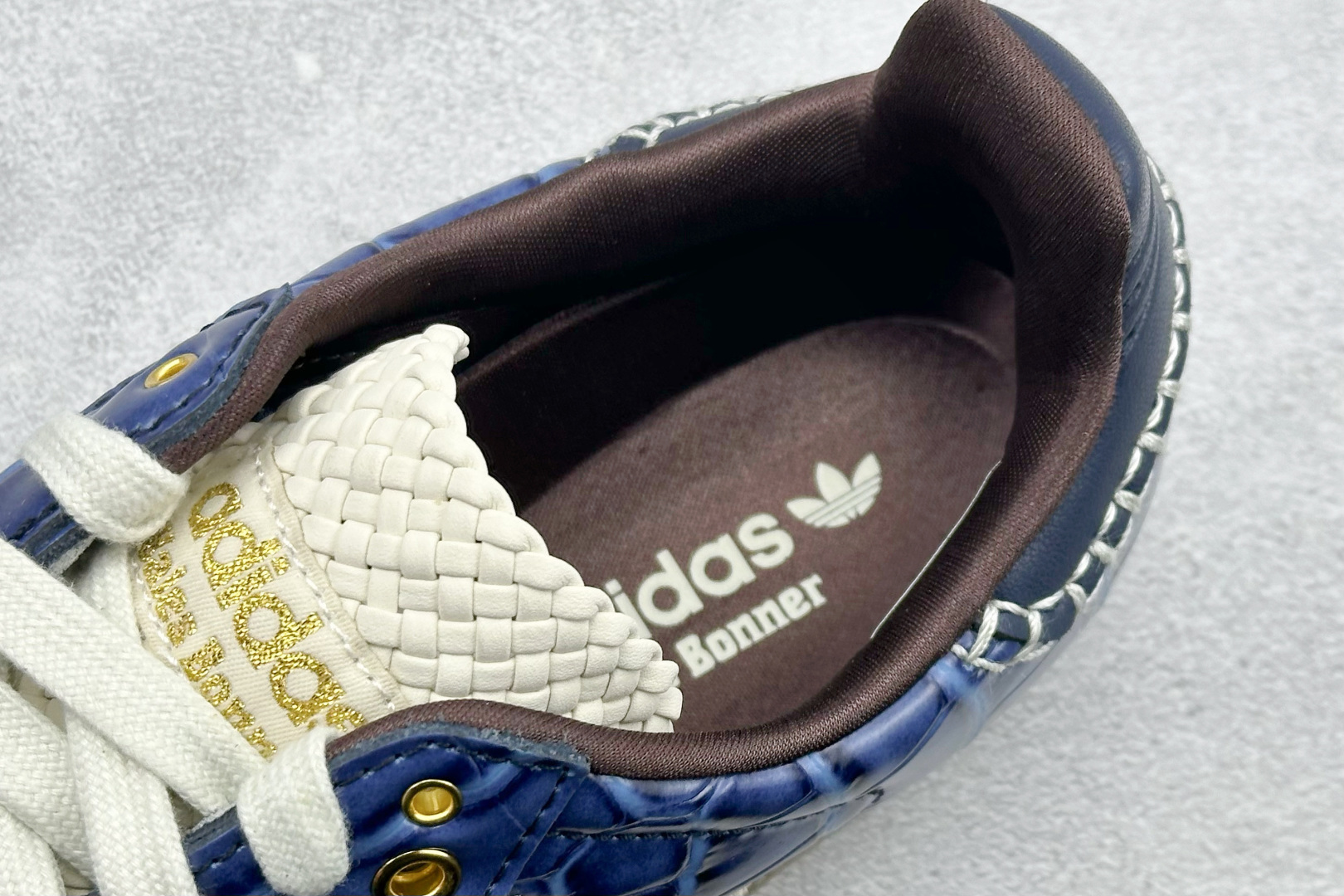 190 Wales Bonner x AdidOriginals Samba 阿迪桑巴联名系列休闲板鞋 JH9825