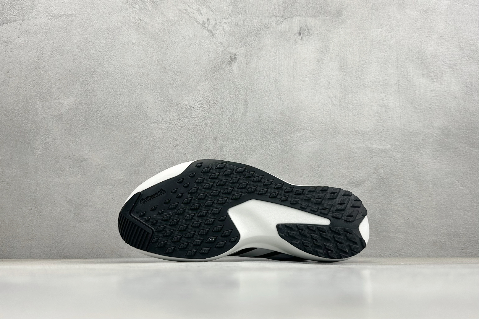 200 Ad Adizero Evo SL Atr 阿迪超轻透气缓震跑鞋 KK0312