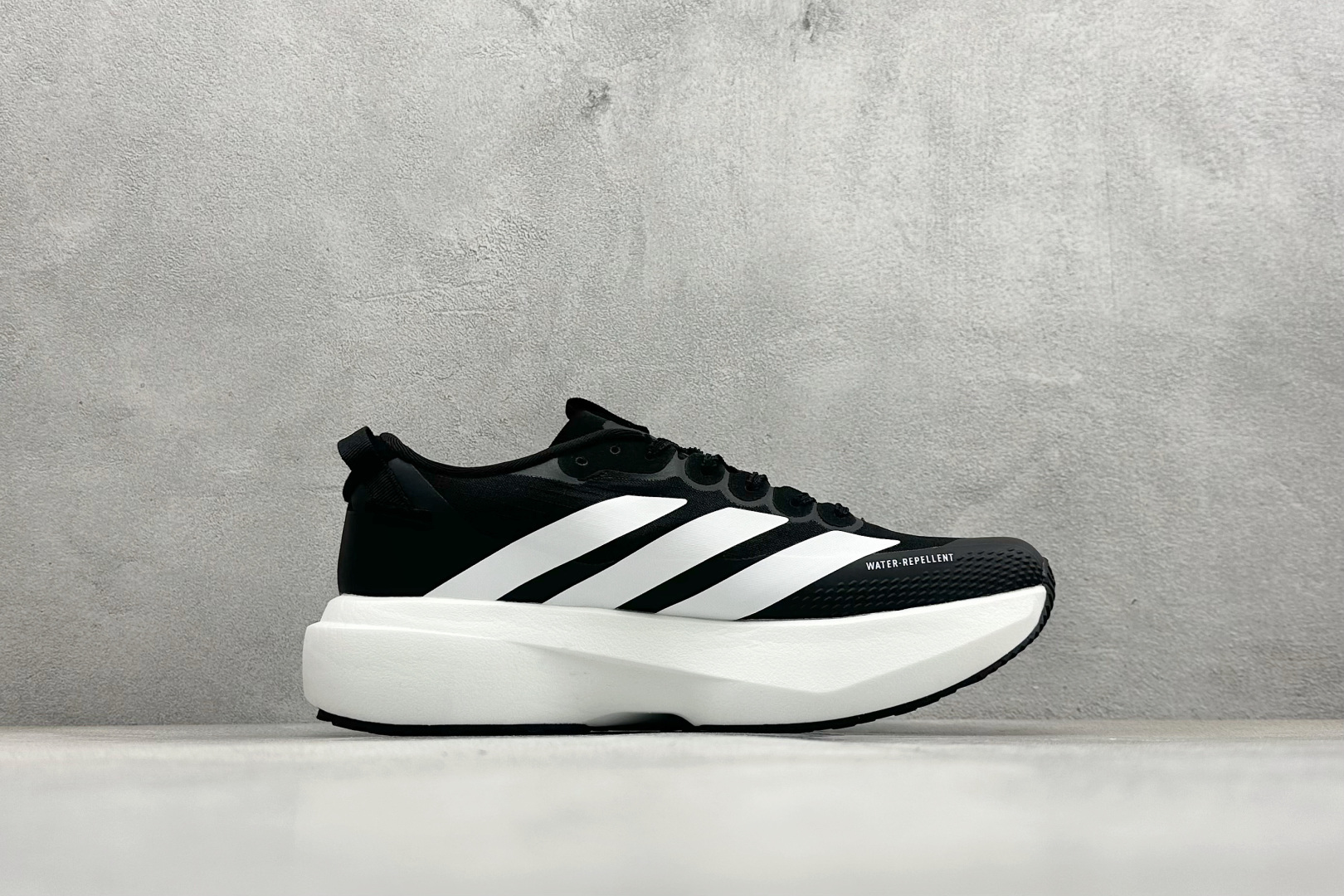 200 Ad Adizero Evo SL Atr 阿迪超轻透气缓震跑鞋 KK0312