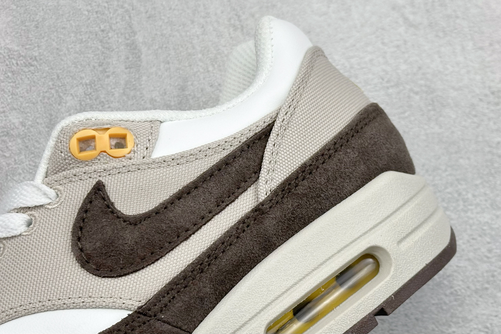 220 Nike Air Max 1 耐克半掌气垫复古跑步鞋 IB6390-001