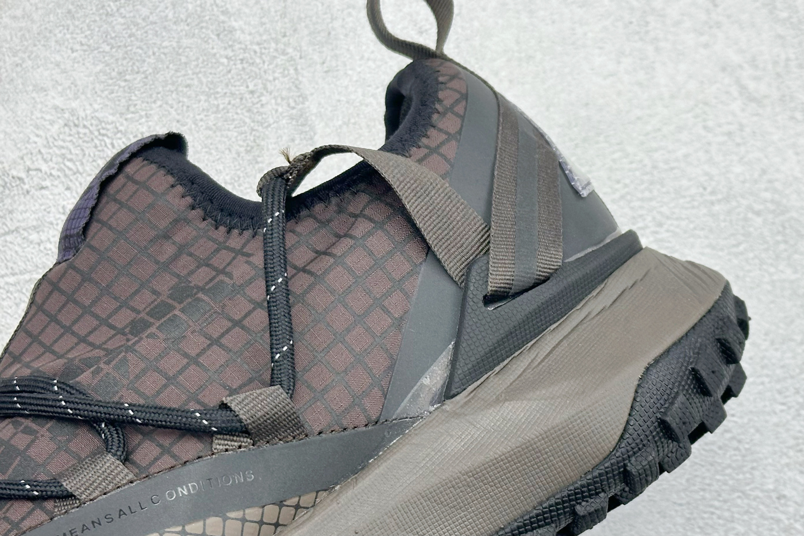 180 Nike ACG Mountain Fly Low GTX SE 减震防滑耐磨防水 低帮帮户外功能鞋 DC9045-200