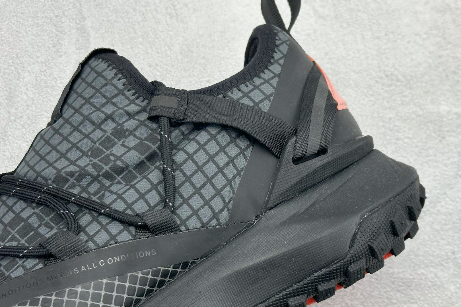 180 Nike ACG Mountain Fly Low GTX SE 减震防滑耐磨防水 低帮帮户外功能鞋 DA5424-001