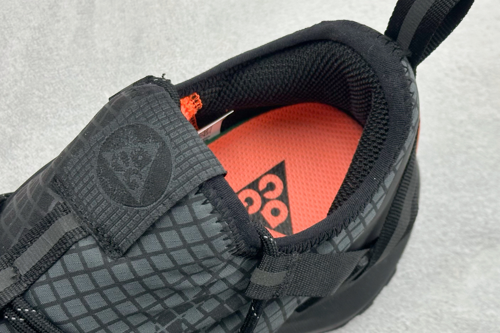 180 Nike ACG Mountain Fly Low GTX SE 减震防滑耐磨防水 低帮帮户外功能鞋 DA5424-001