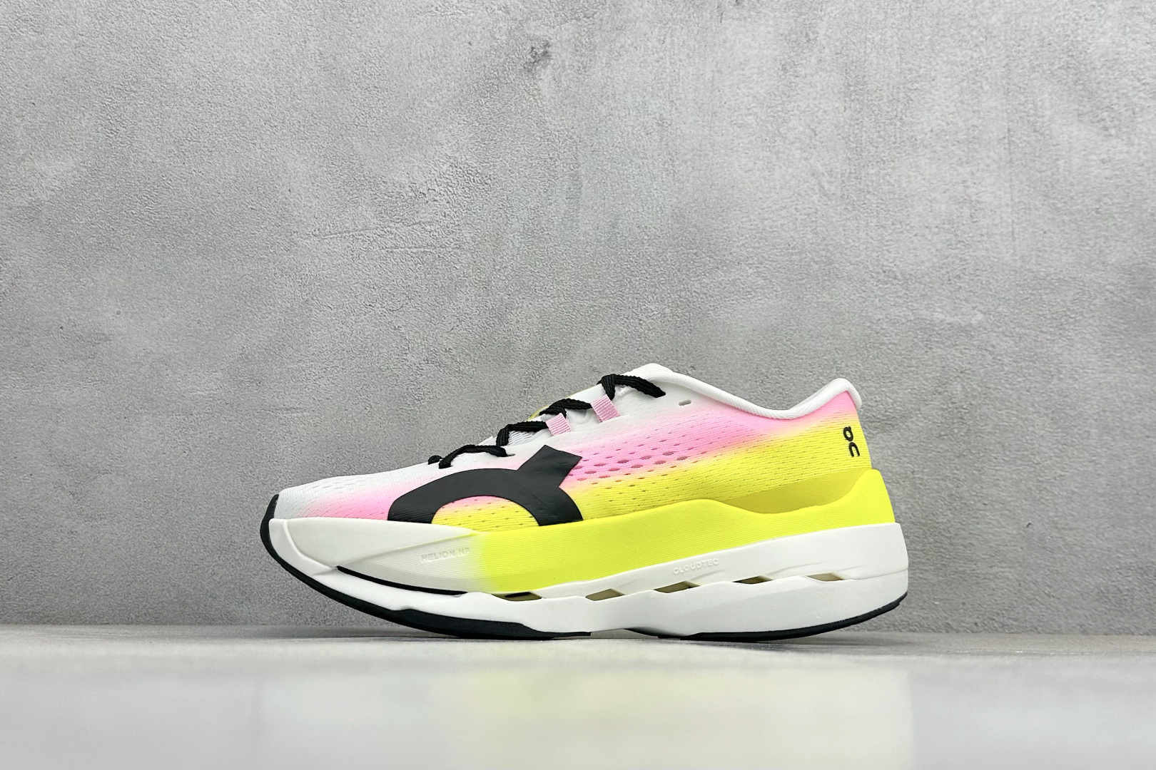 200 On昂跑 cloudboom max 系列舒适时尚透气支撑马拉松跑步鞋 3MF30314325