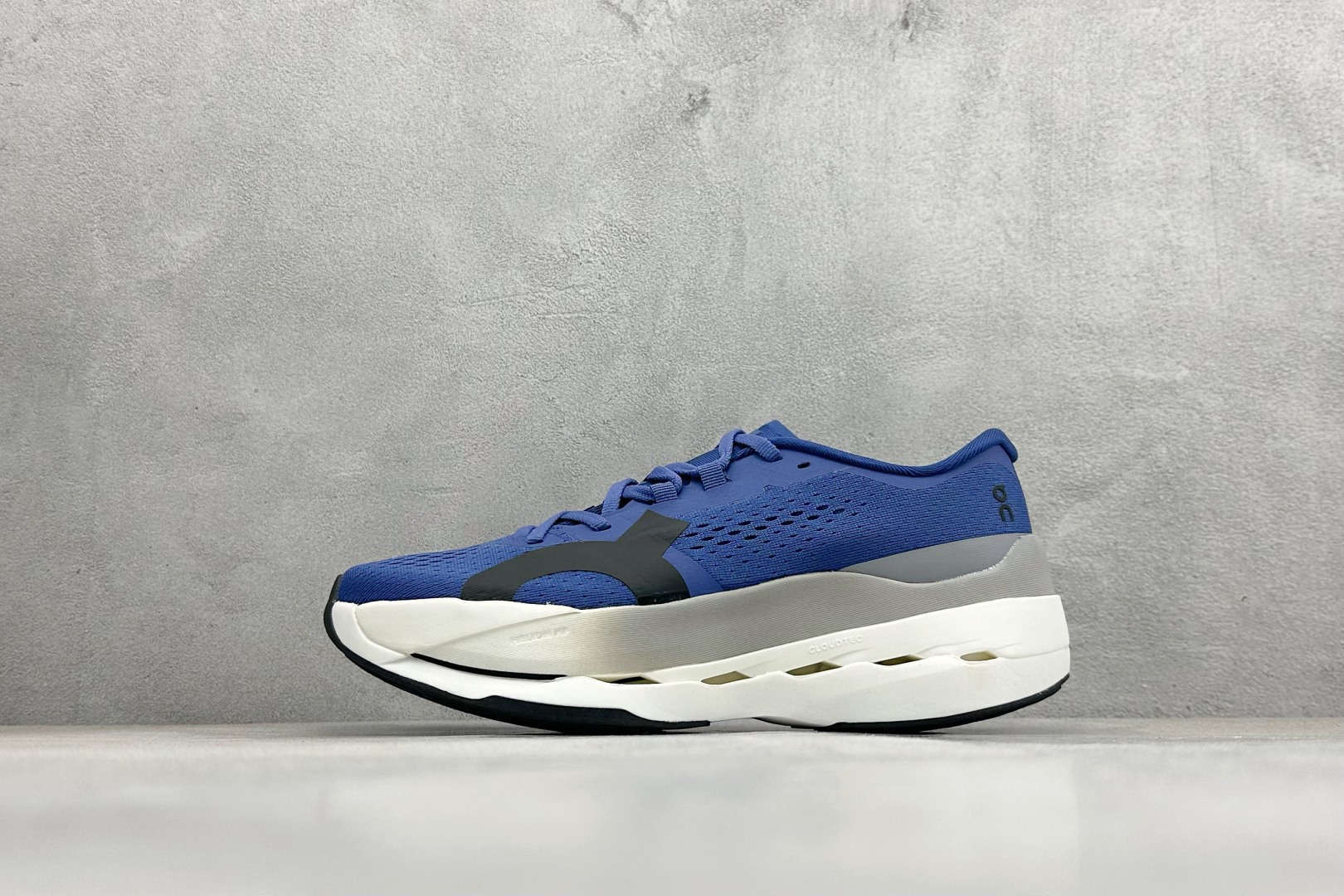 200 On昂跑 cloudboom max 系列舒适时尚透气支撑马拉松跑步鞋 3MF30314325