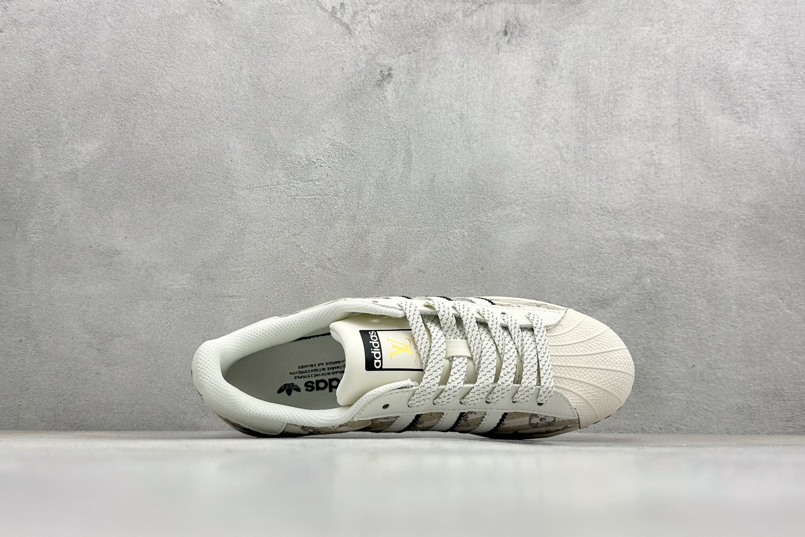 160 AD Originals Superstar LV联名贝壳头板鞋 JY8920