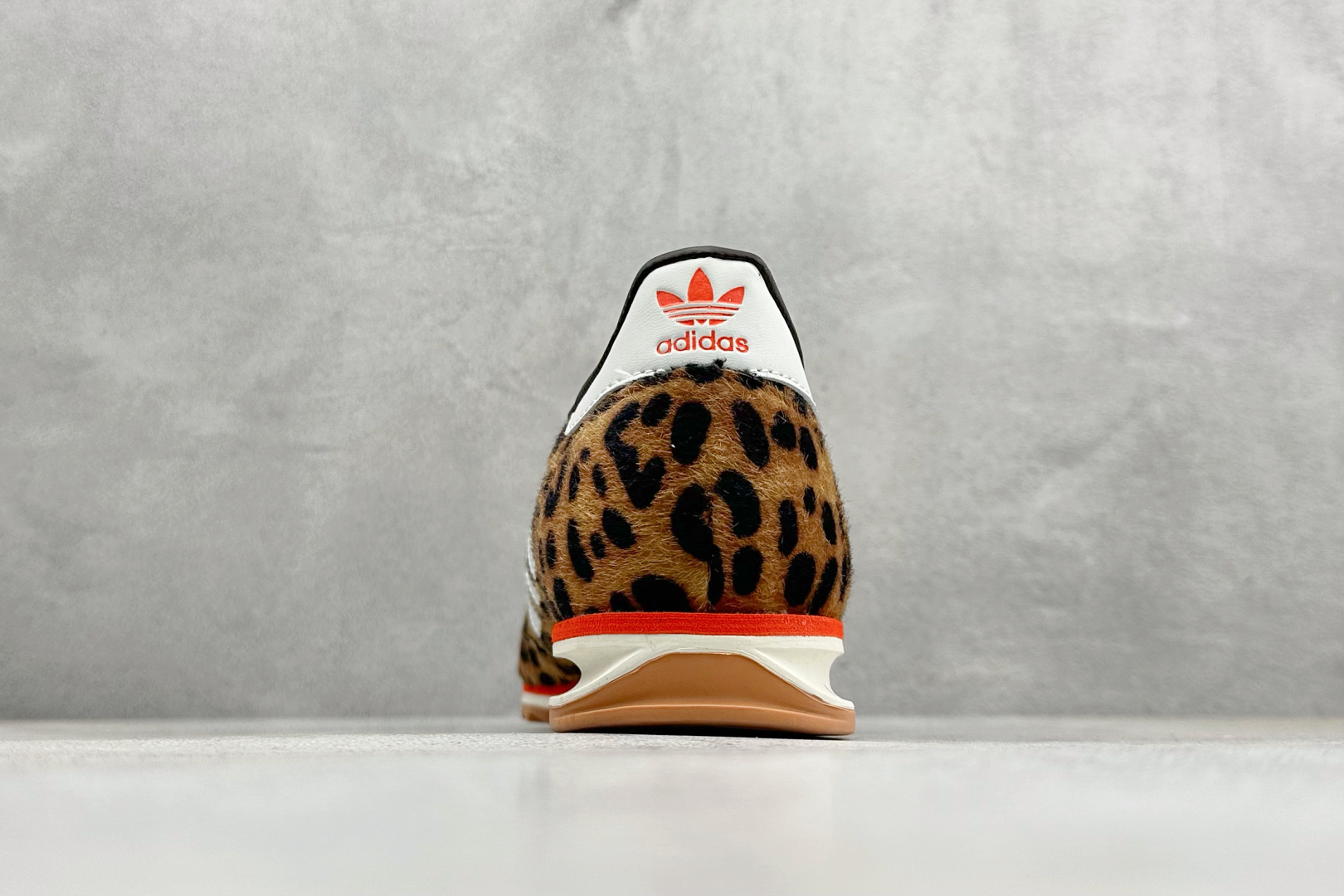 180 AD Originals SL 72 RS 休闲防滑耐磨低帮板鞋 JI0189