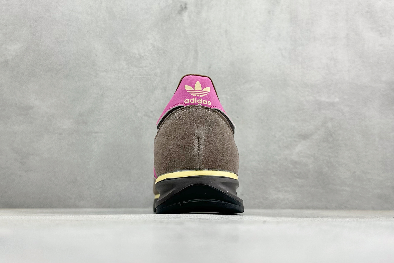 180 AD Originals SL 72 RS 休闲防滑耐磨低帮板鞋 JI2494