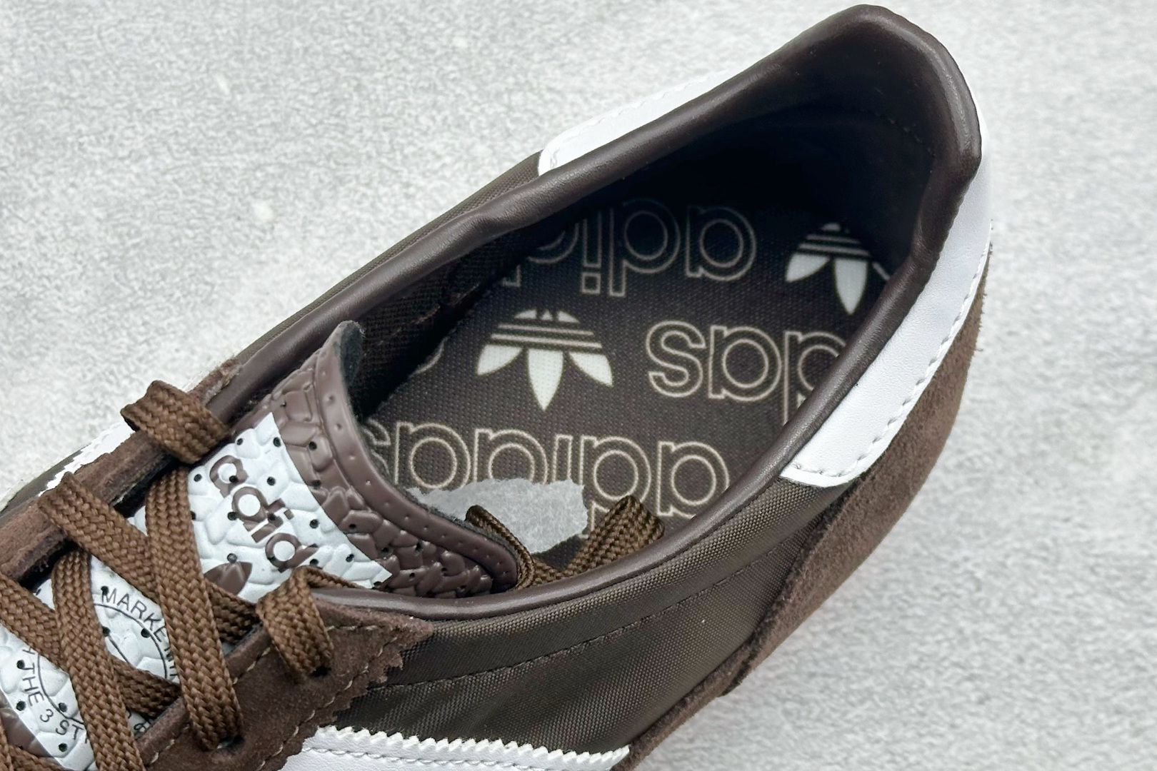 180 AD Originals SL 72 RS 休闲防滑耐磨低帮板鞋 JI0188