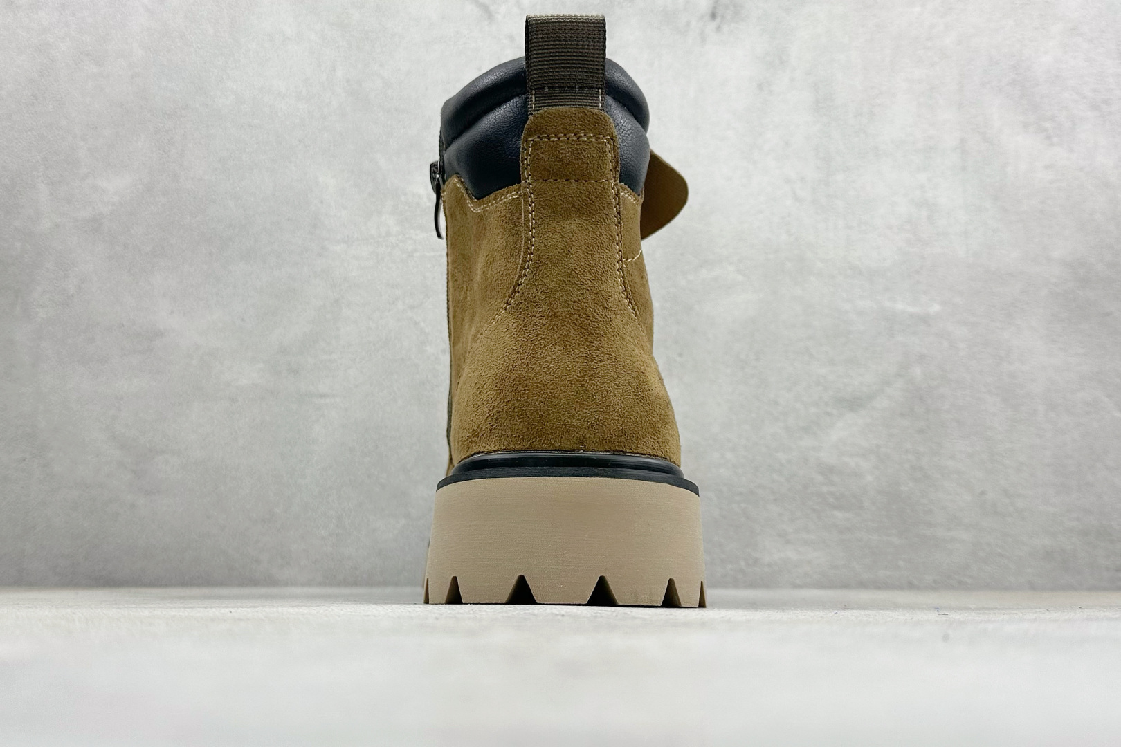 320 Timberland添柏岚/天伯伦 秋冬新品 秋冬必备户外休闲大黄靴系列