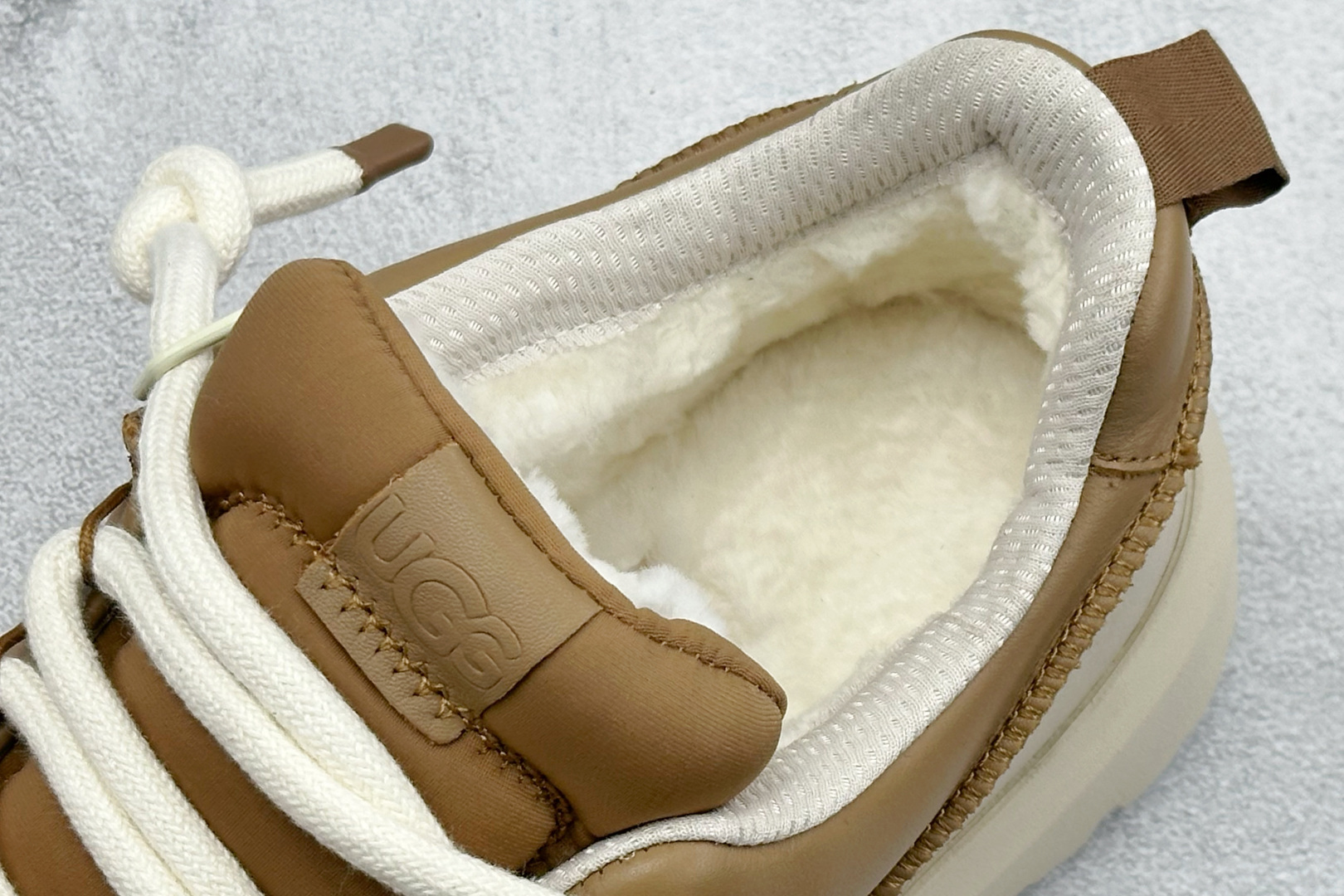 320 UGG 25款 王一博二代系列 4cm厚底