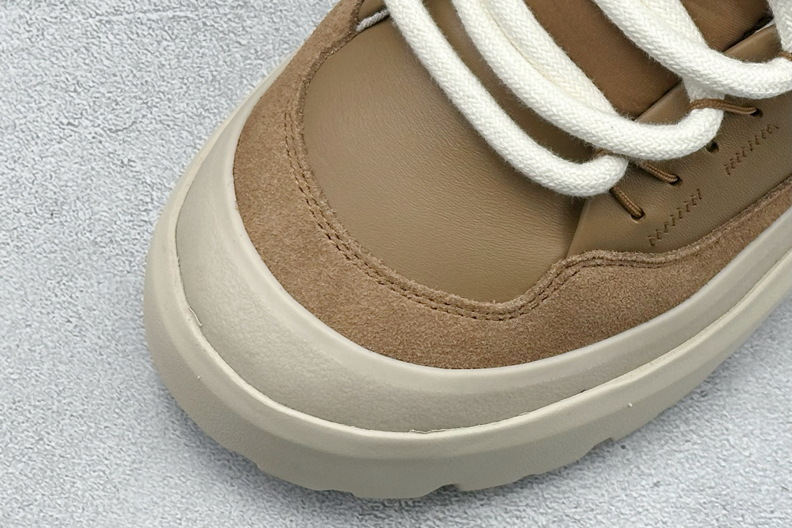 320 UGG 25款 王一博二代系列 4cm厚底