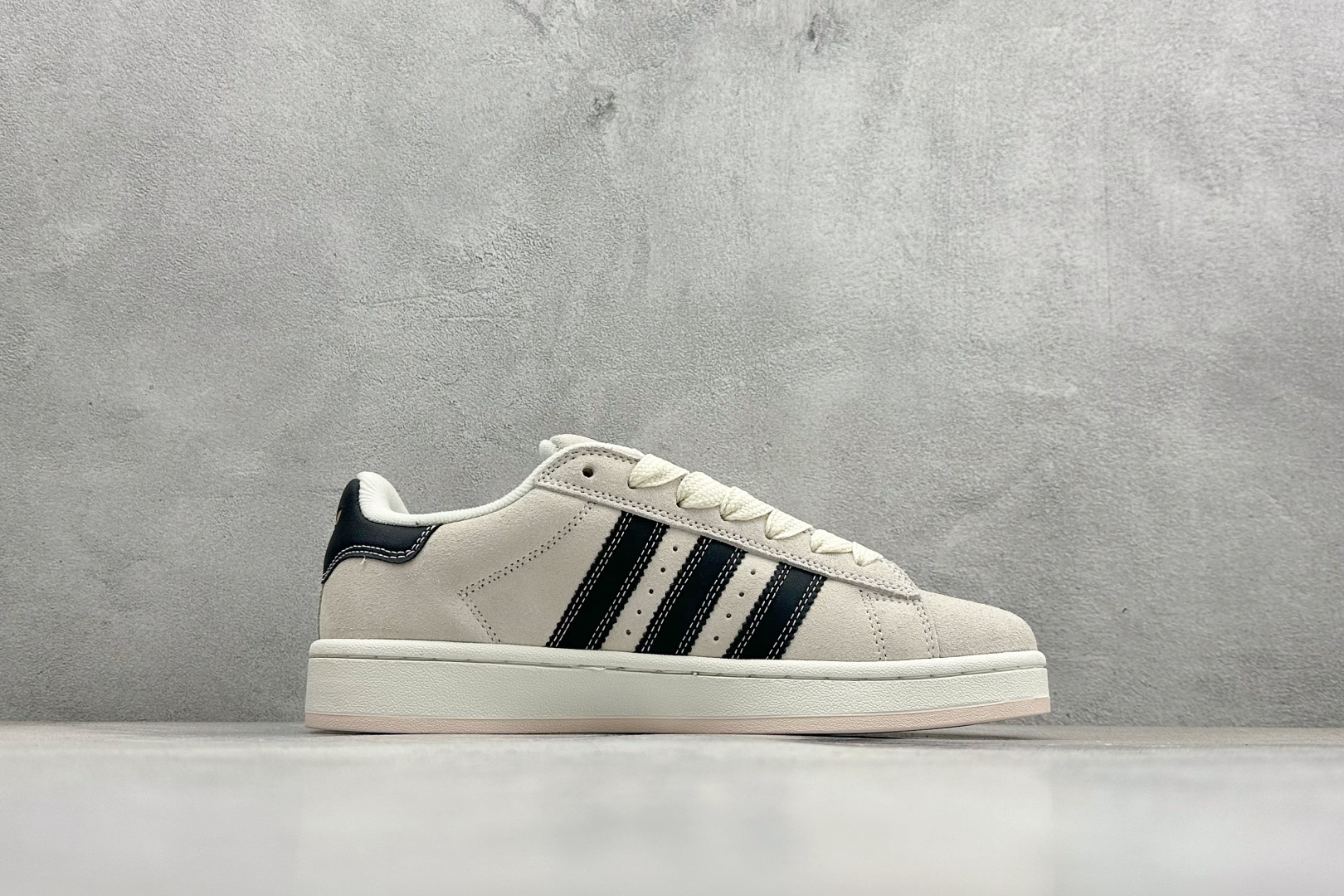 170 TAD Originals Campus 00s 学院系列面包风复古休闲运动板鞋 JQ5733