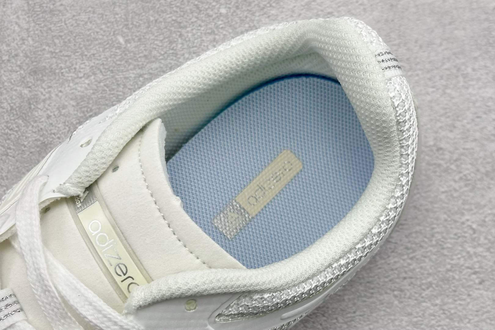 160 AdidAdizero PR SFTM 柔软舒适防滑耐磨 低帮跑步鞋 JQ0025