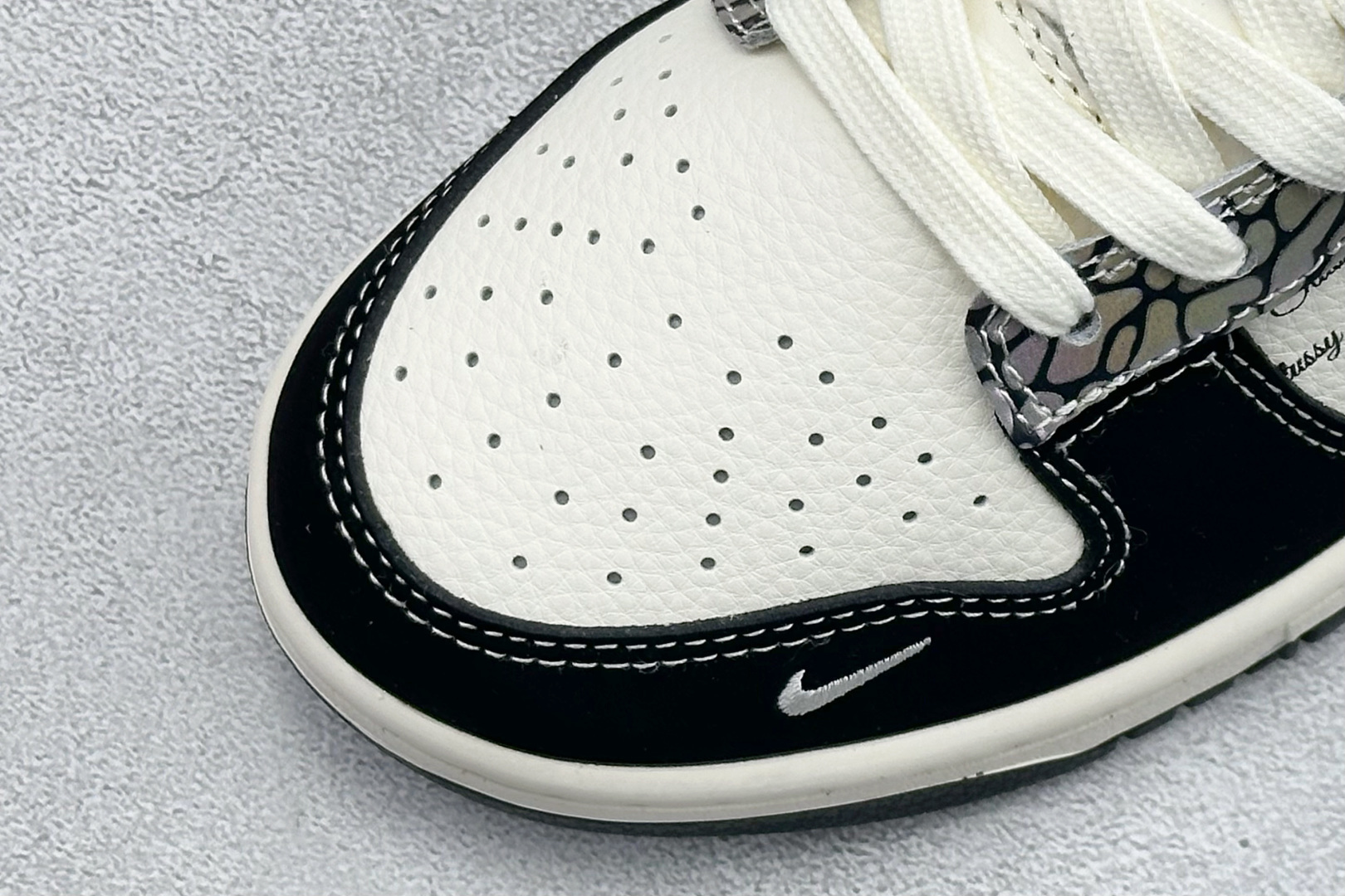 280 XC版Nike SB Dunk Low 斯图西联名 高端定制 低帮休闲板鞋 XS6089-635