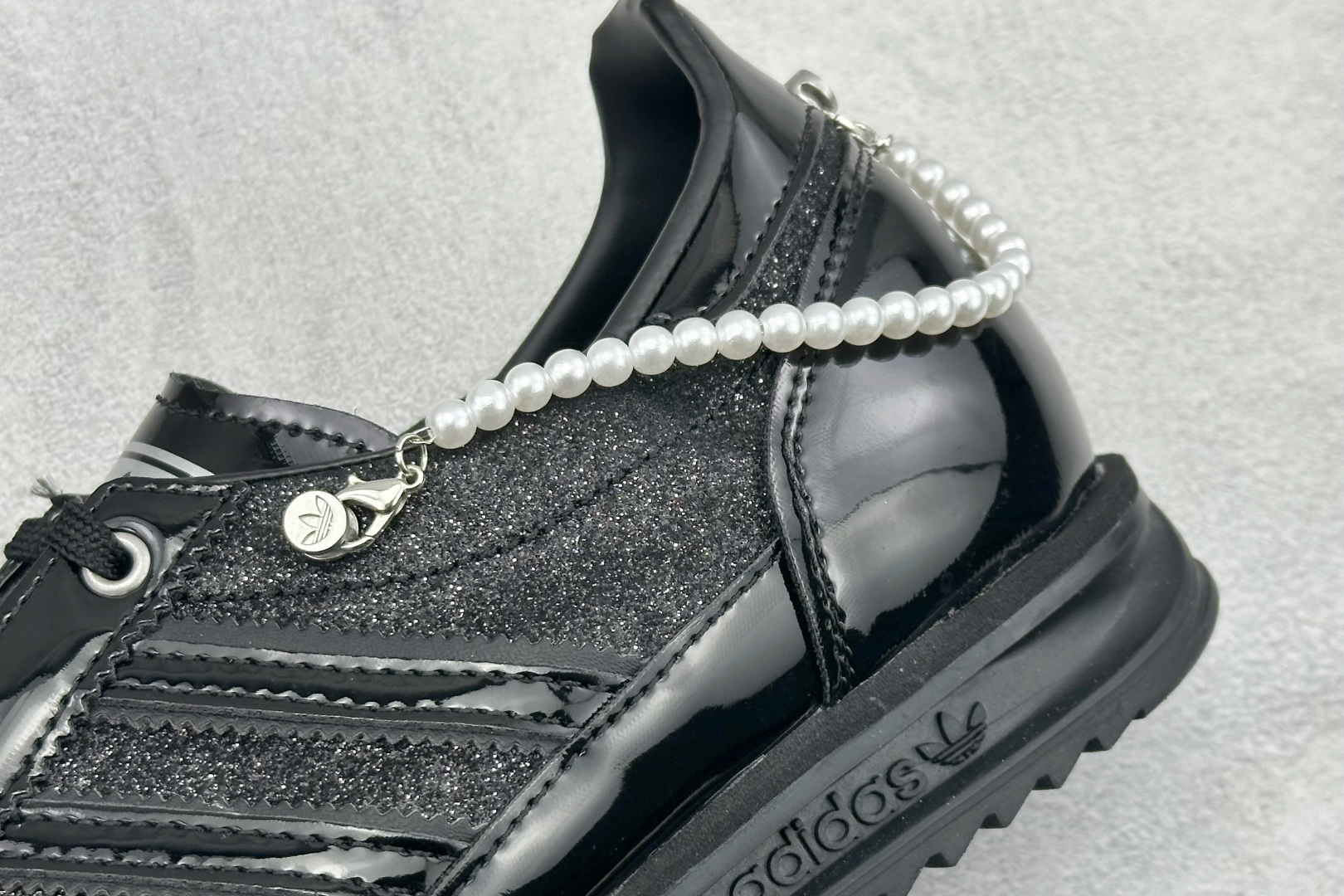 190 AD Originals SL 72 RS 休闲防滑耐磨低帮板鞋 JQ2615