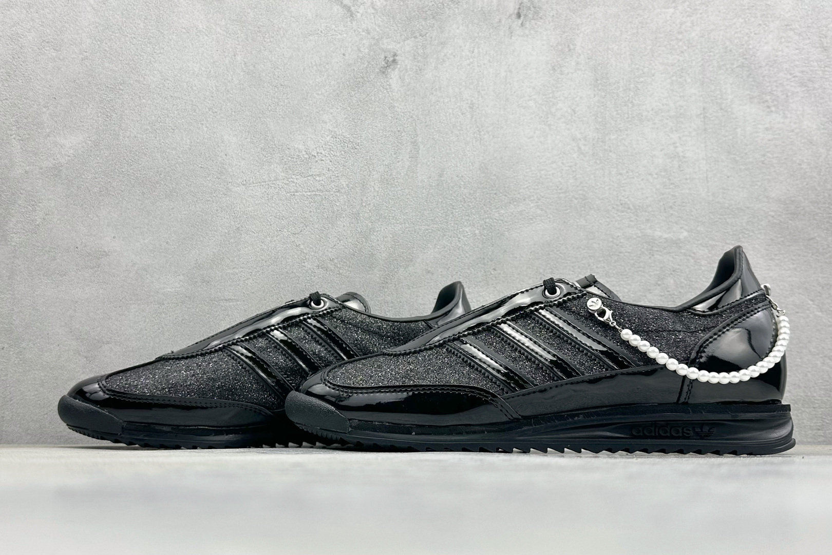 190 AD Originals SL 72 RS 休闲防滑耐磨低帮板鞋 JQ2615