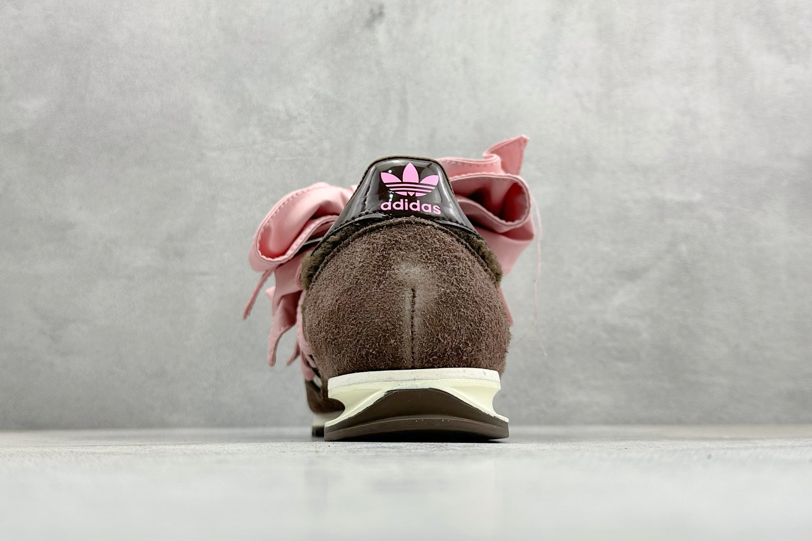 200 AD Originals SL 72 RS 休闲防滑耐磨低帮板鞋 JH7341