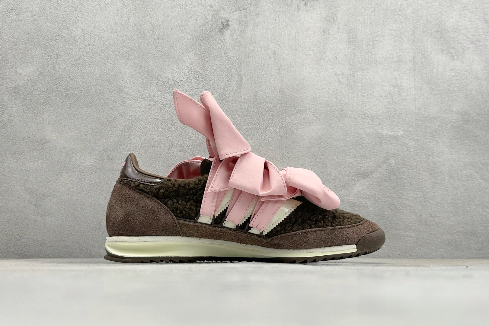 200 AD Originals SL 72 RS 休闲防滑耐磨低帮板鞋 JH7341