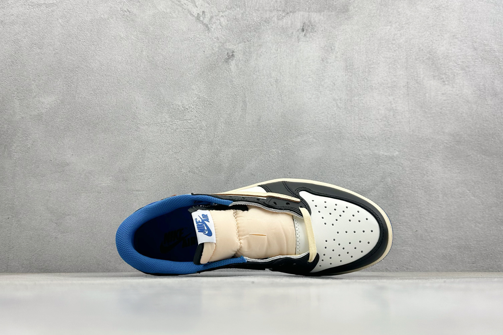 260 F版Fragment x TS x Air Jordan 1 Low 三方联名低帮倒勾板鞋闪电 DM7866-140