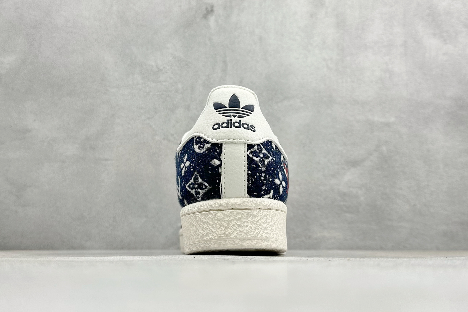 160 AD Originals Superstar LV联名贝壳头板鞋 JY8910