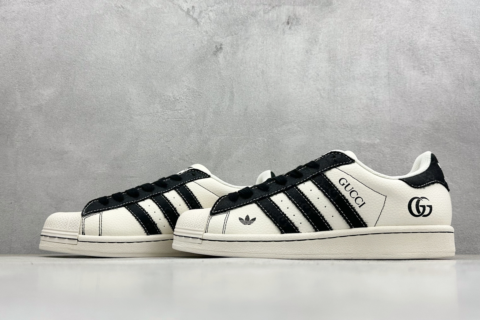 160 AD Originals Superstar 古驰联名贝壳头板鞋 JY8910