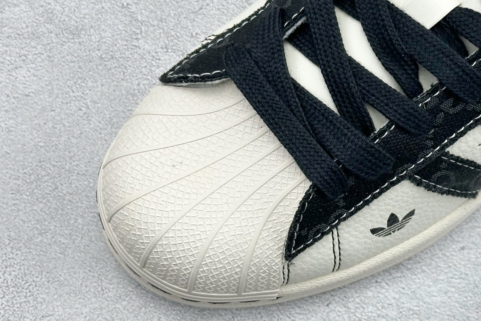 160 AD Originals Superstar 古驰联名贝壳头板鞋 JY8910