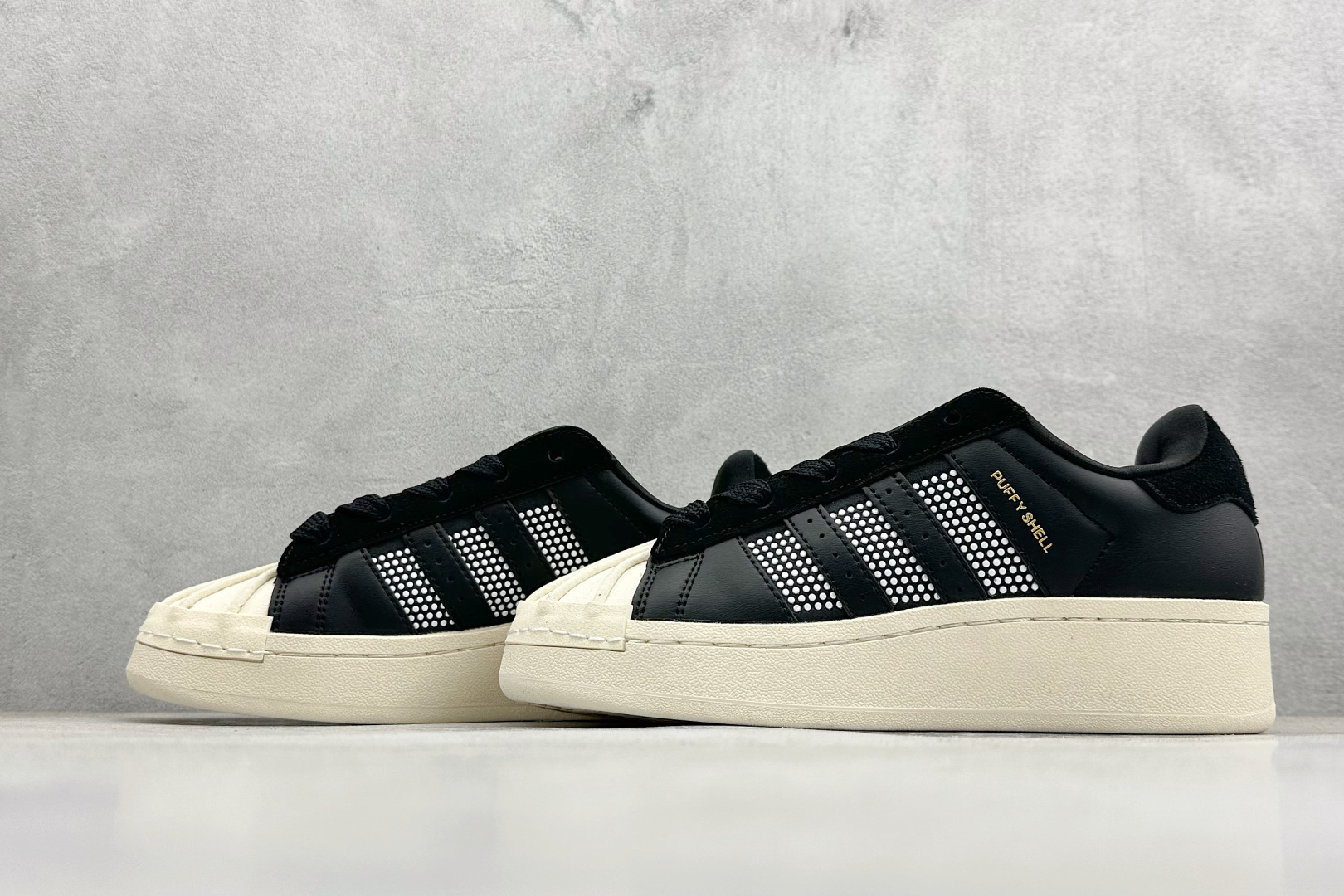 170 AdidOriginals SUPERSTAR PUFFY SHELL全新配色 双鞋舌 贝壳头休闲板鞋 KJ6976