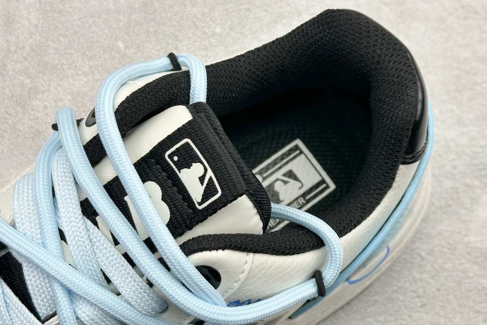 280 MLB NY 印花网红学长老爹鞋 定制涂鸦恶作剧 32SHC1111