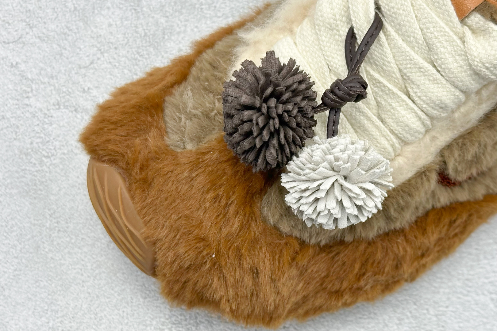 230 Loewe Ballet Runner 2.0 Sneakers 罗意威加绒 芭蕾舞2.0系列阿甘复古风德训薄底百搭休闲运动鞋