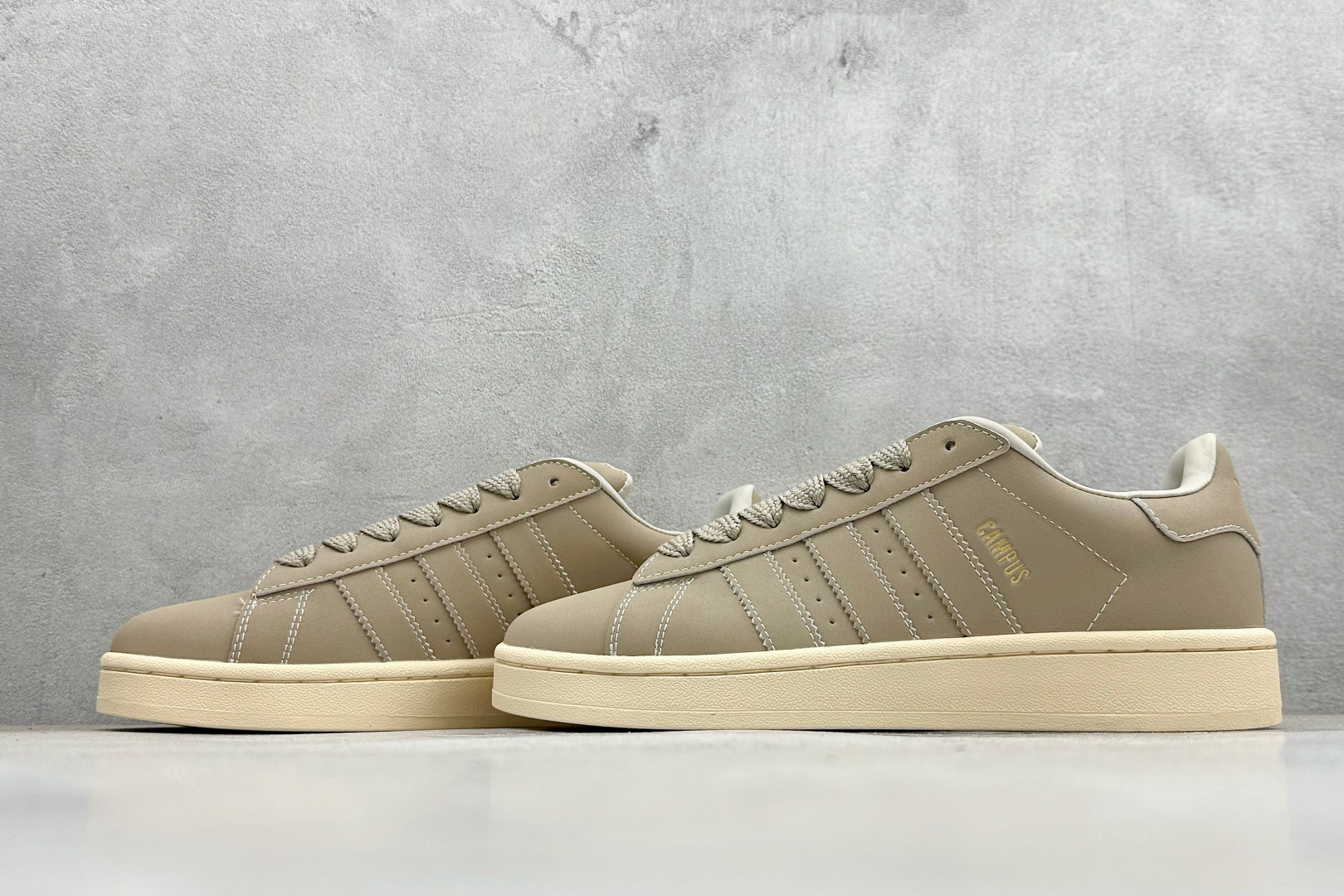 170 TAD Originals Campus 00s 学院系列面包风复古休闲运动板鞋 JS3775