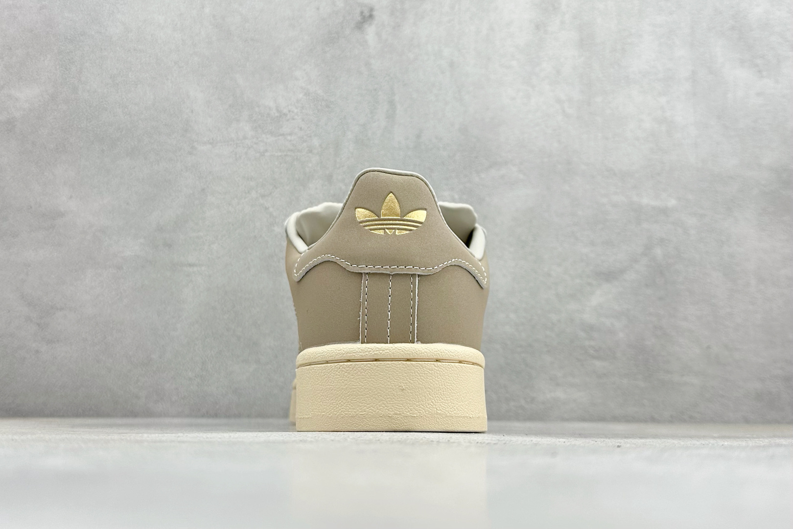 170 TAD Originals Campus 00s 学院系列面包风复古休闲运动板鞋 JS3775