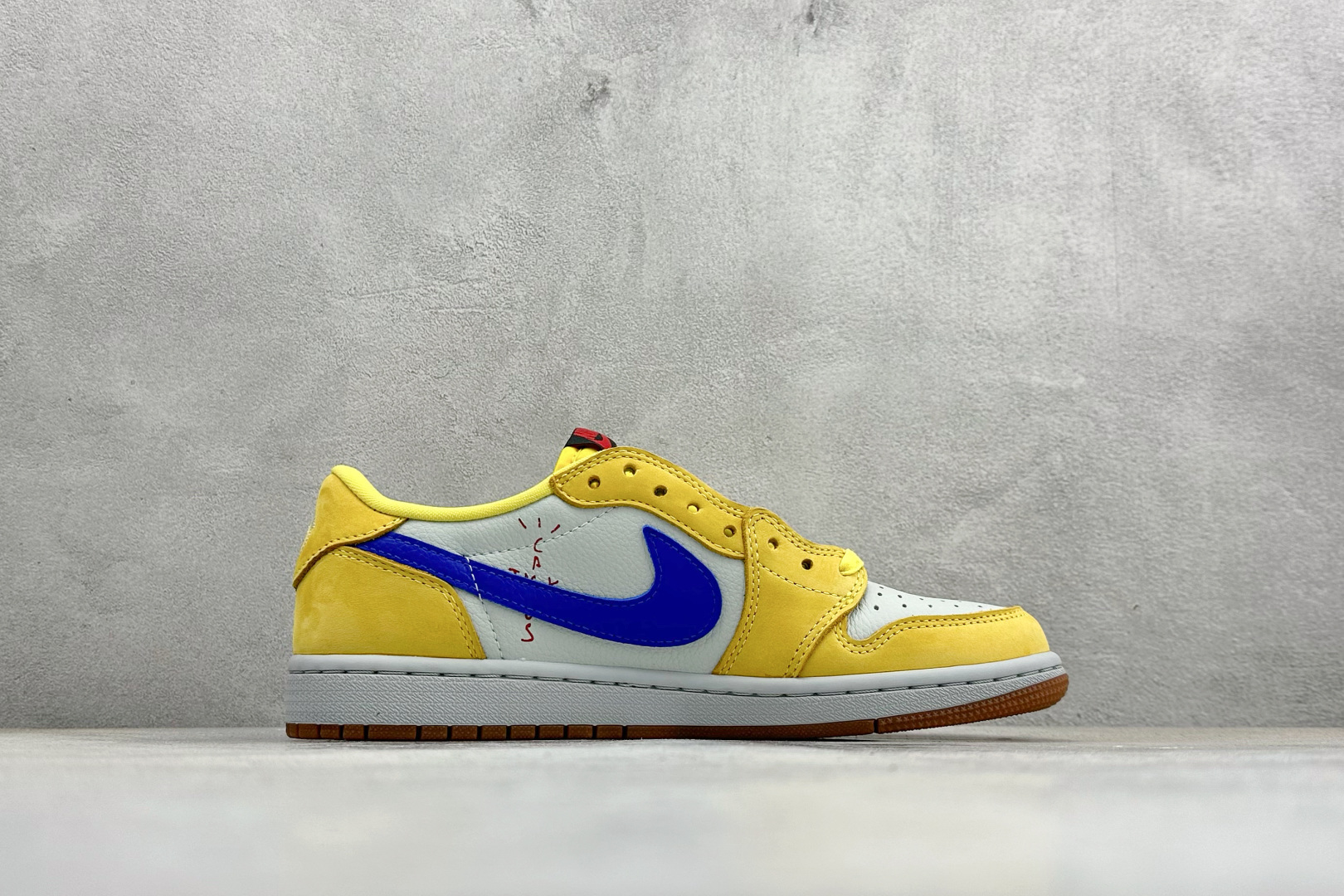 260 F版Fragment x TS x Air Jordan 1 Low 三方联名低帮倒勾板鞋 DZ4137-700