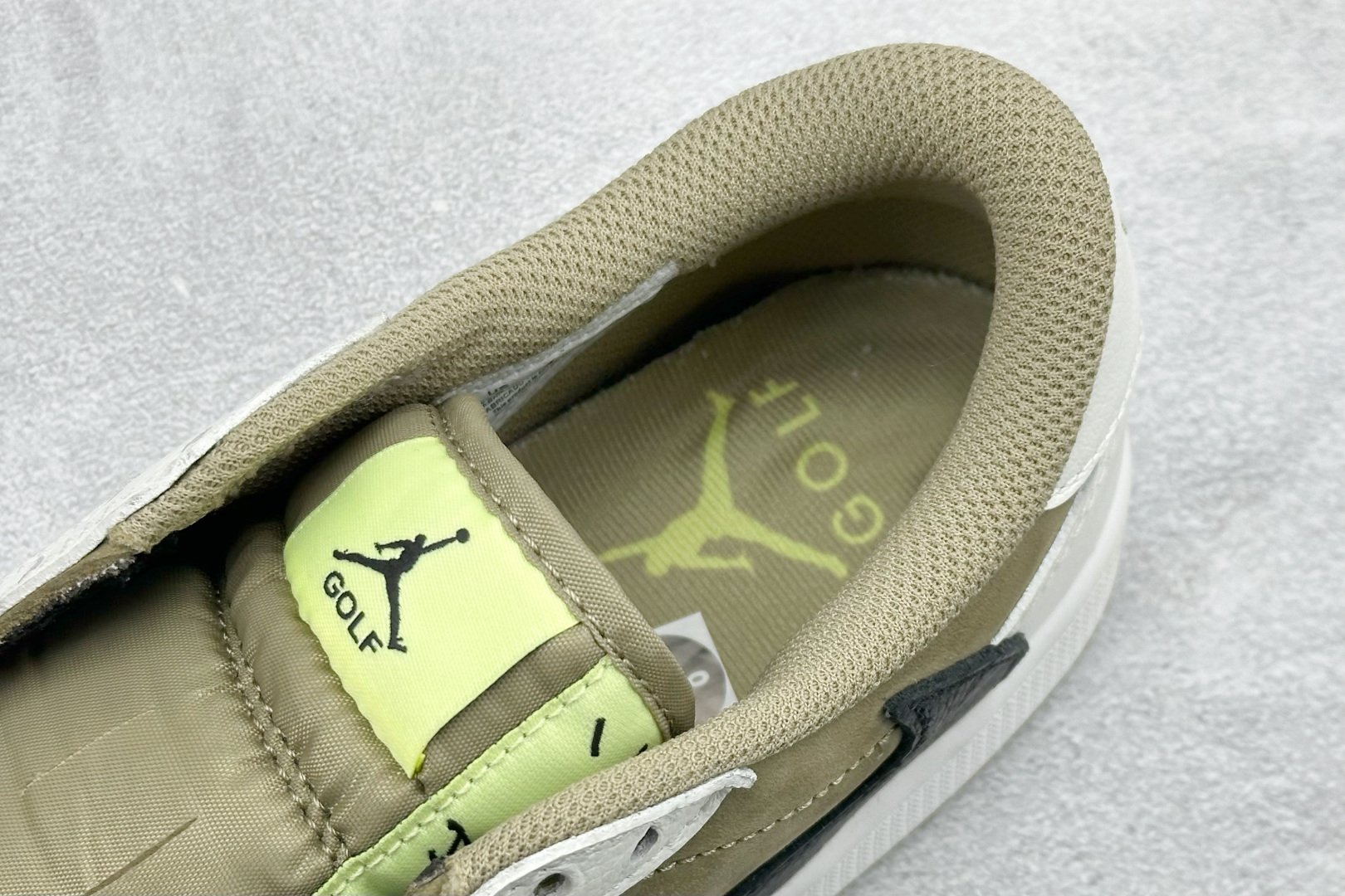 260 F版Fragment x TS x Air Jordan 1 Low 三方联名低帮倒勾板鞋 FZ3124-200