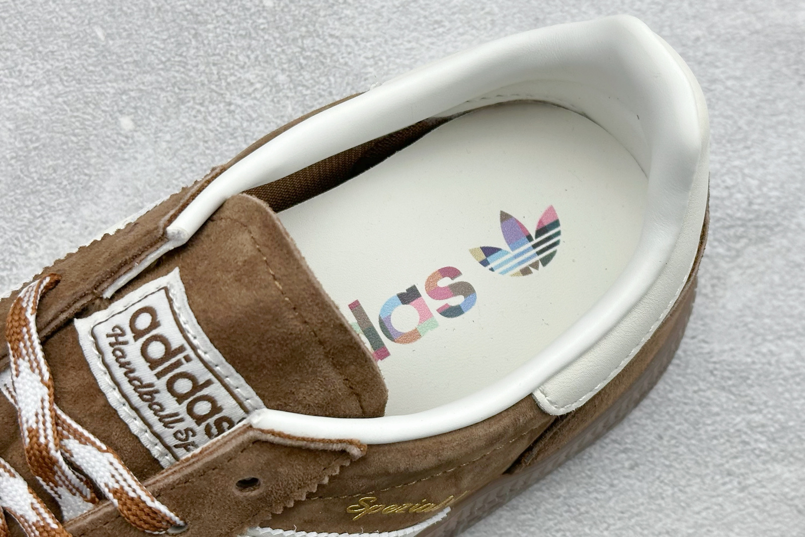 150 HZ版AdidHandball Spezial 阿迪达斯经典复古休闲板鞋 KI5938