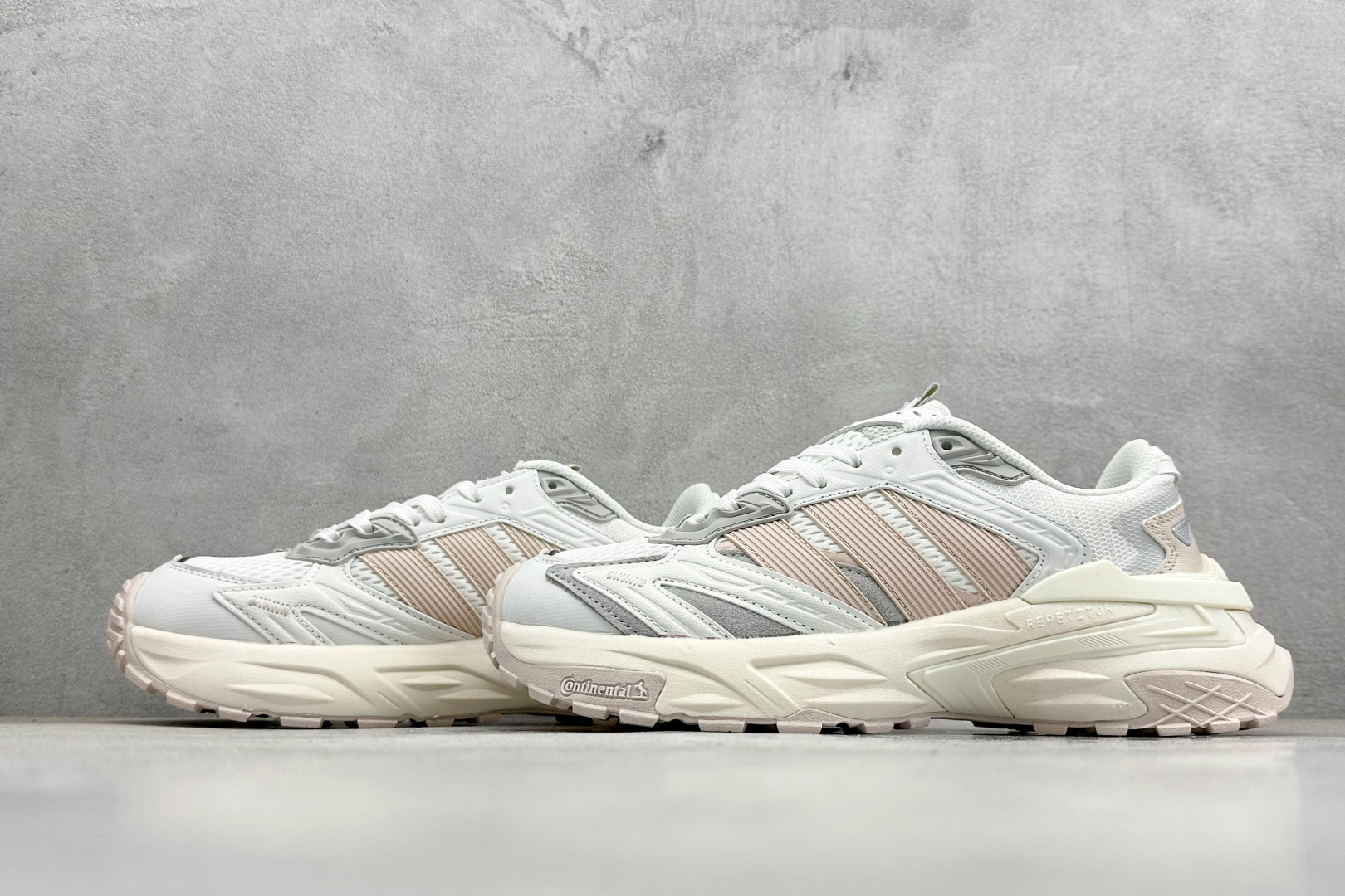 190 XS版AdidXLG StoEdge 阿迪复古透气休闲老爹鞋 JQ4085