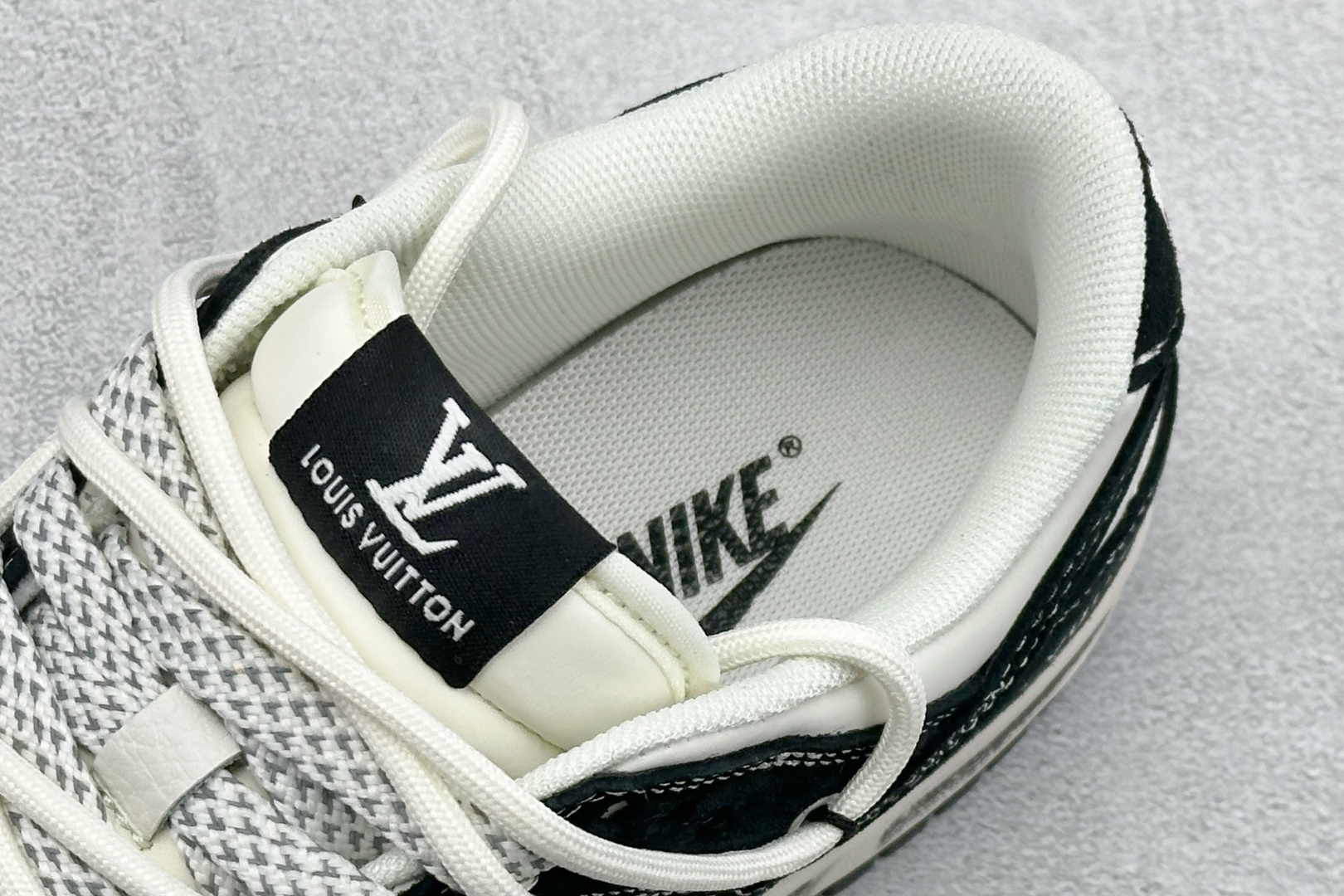 300 XC版Nike SB Dunk Low LV联名 黑涂鸦抽绳 周年高端定制 低帮休闲板鞋 CX5050-Y32